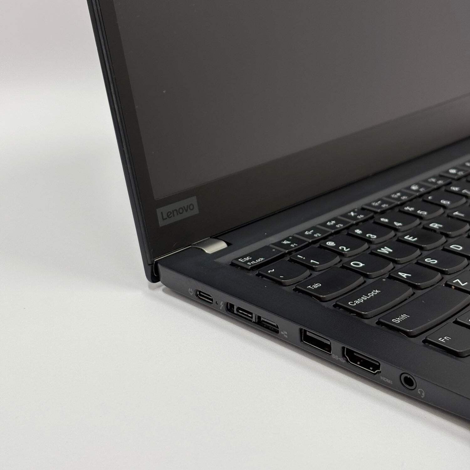 Lenovo ThinkPad T490s 20NX003 14″ i5-8365U 1.6GHz 8GB RAM 256GB SSD