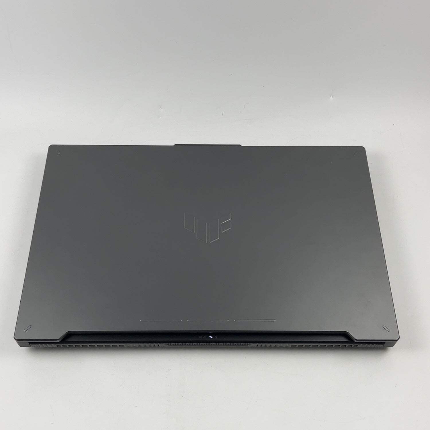 Asus TUF A17 FA707 17.3″ Ryzen 7 7735HS 3.2GHz 16GB RAM 1TB SSD