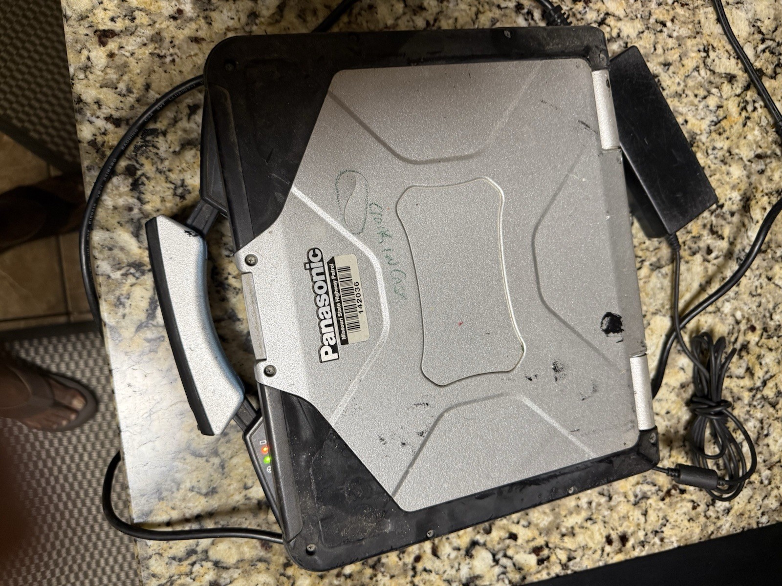 Panasonic Toughbook CF-31 Intel Core I5-2520M CPU @ 2.50GHz 500GB Windows 10 8GB