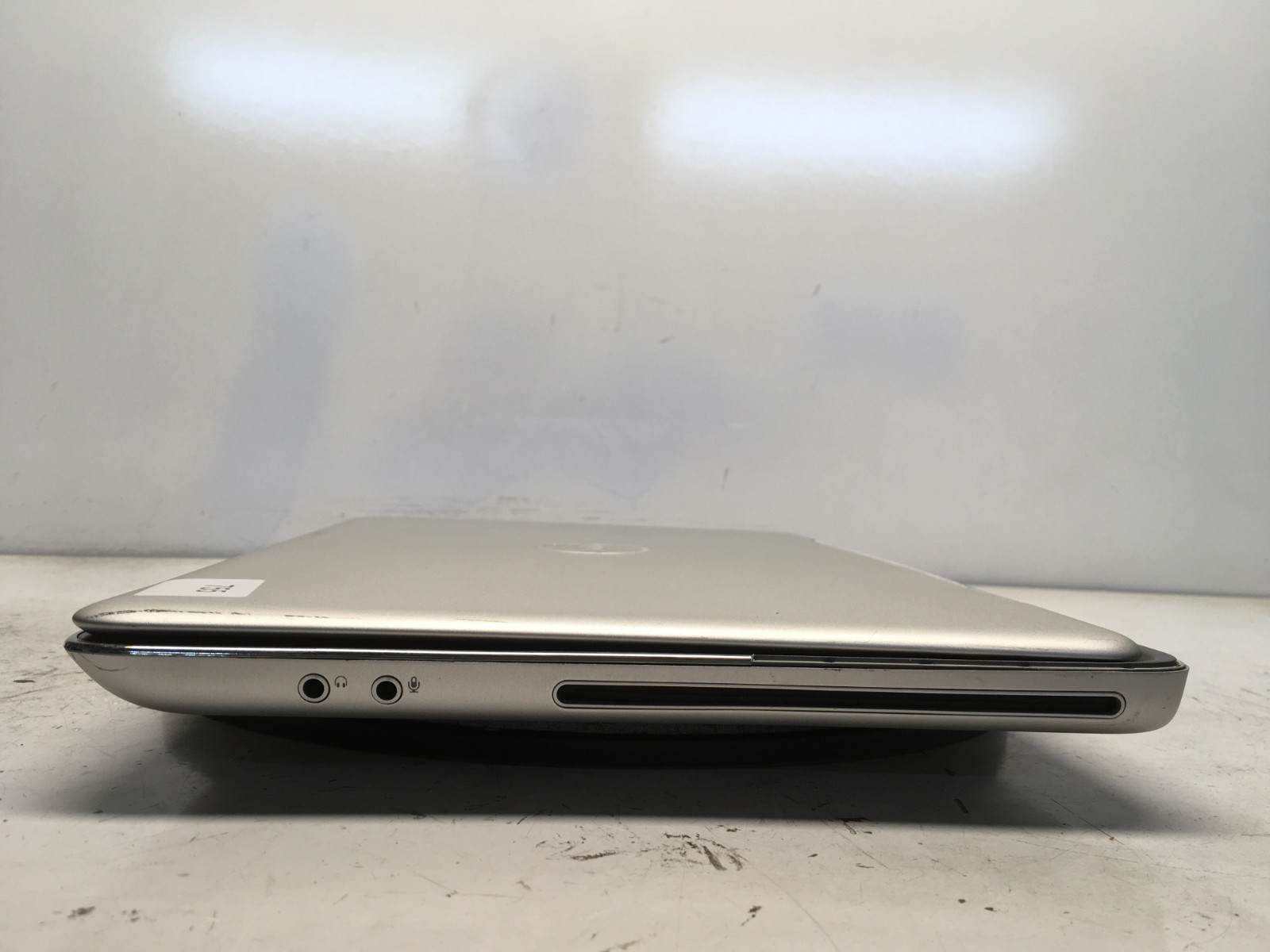 Dell XPS L511Z Intel i5-2410M 2.3GHz 6 GB NO HDD