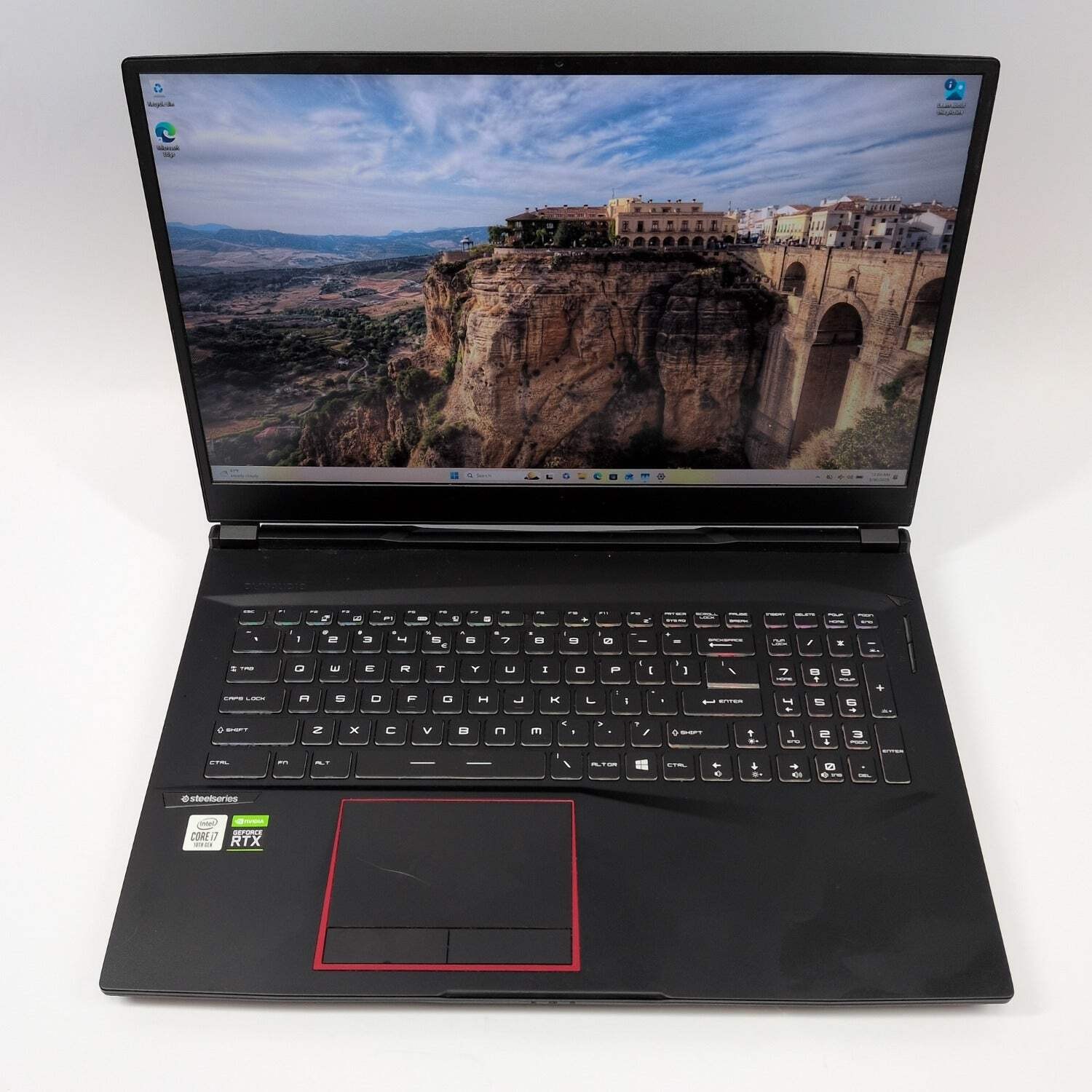 MSI Raider GE75 10SGS 17.3″ i7-10750H 2.9GHz 16GB RAM 1TB GeForce RTX 2080 Super