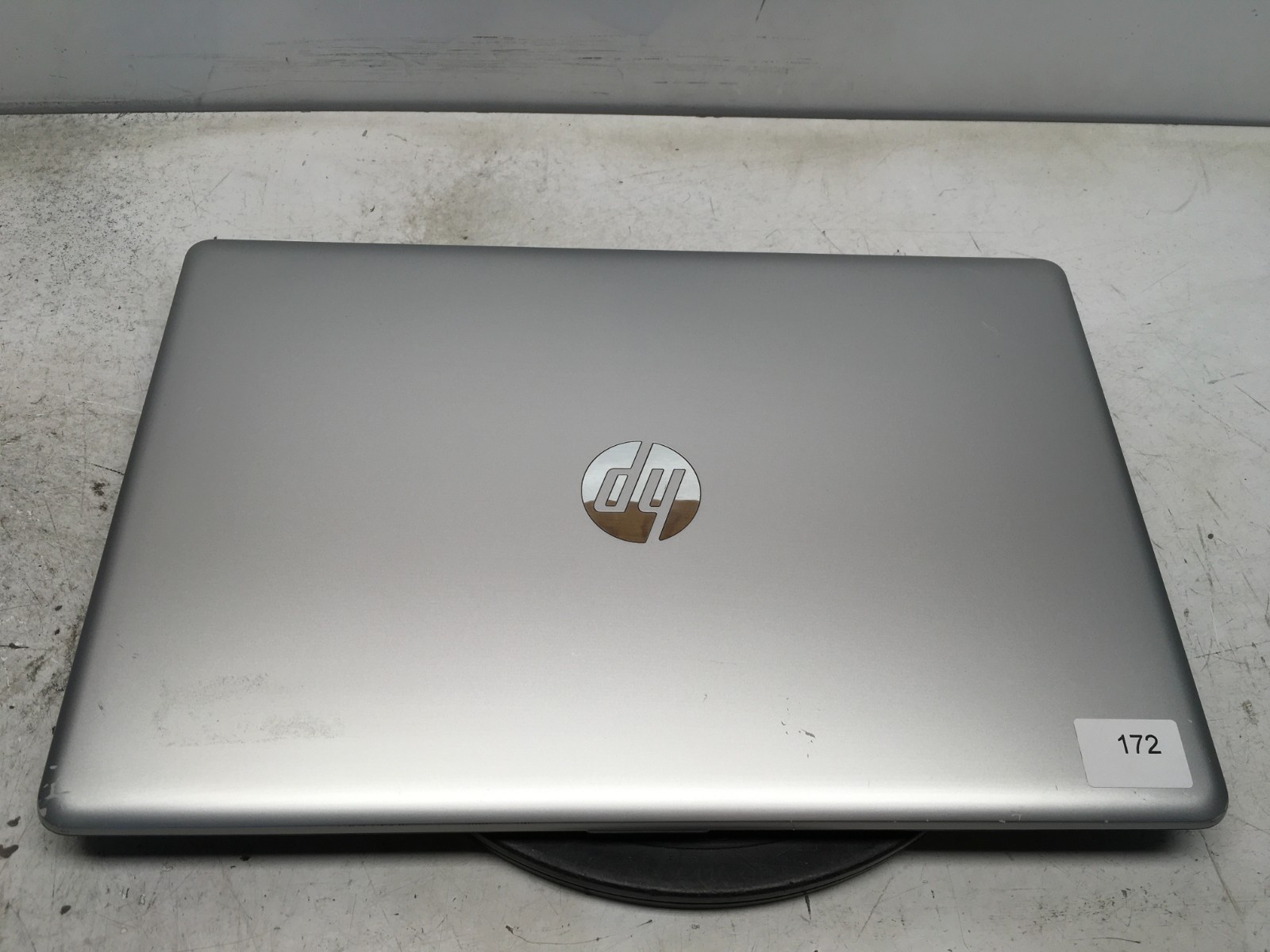 HP 17-CA1 AMD Ryzen 3 3200U 2600MHz 4 GB NO HDD