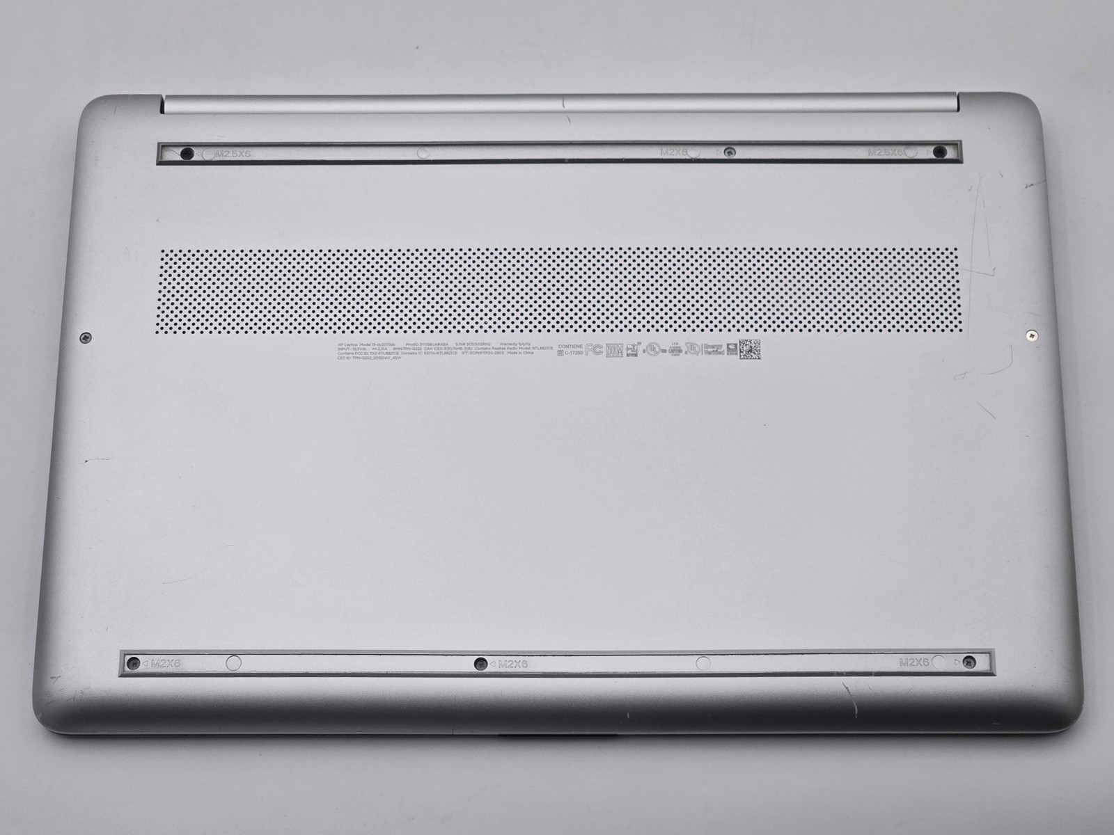 HP Laptop 15-dy2073dx 15″ FHD Touch I7-1165G7 512GB SSD 16GB W11 Webcam