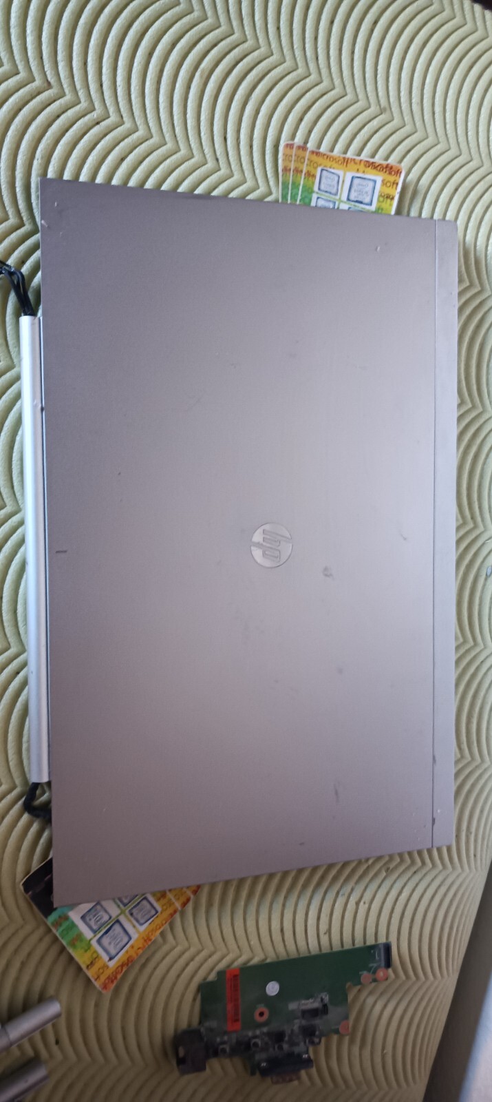 HP ELITEBOOK 8560P WEBCAM AND FLAT HINGE COVER