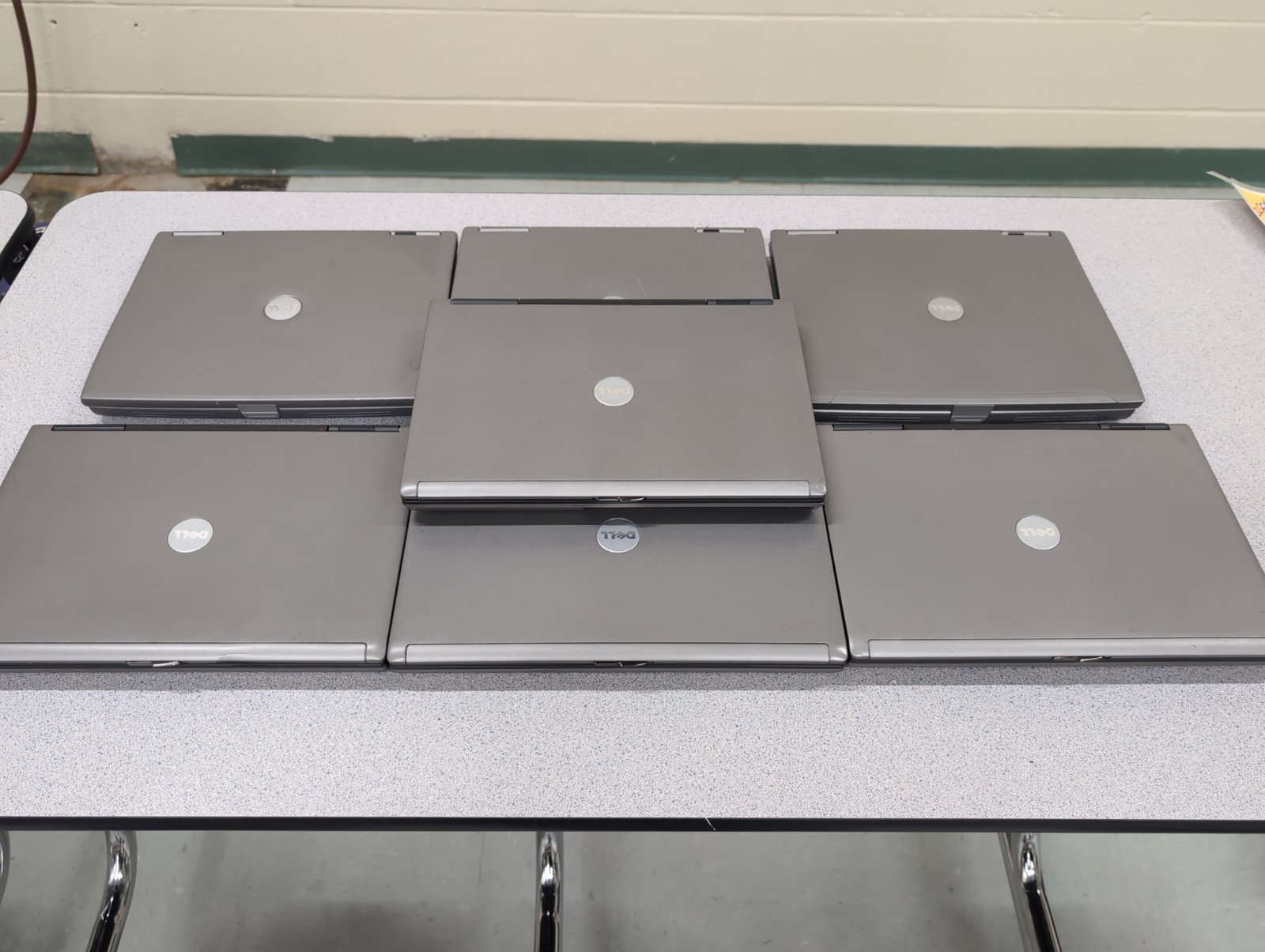 Lot of Dell Latitude Laptops D600 D610 D620 D630C