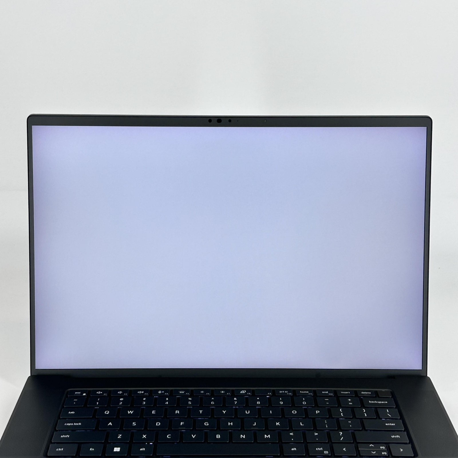 Dell Precision 5680 16 FHD i9-13900H 1.80GHz 32GB 512GB RTX 2000 Ada VERY GOOD