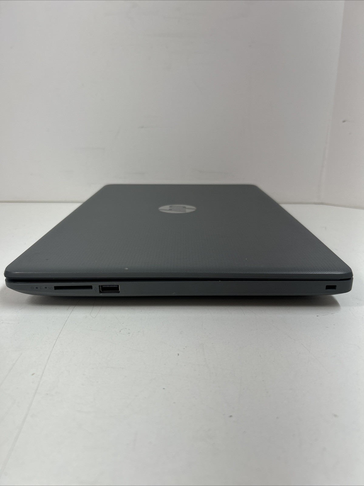 HP Laptop 15-db0051od AMD Ryzen 3 2200U@2,5GHz 16GB RAM 256GB SSD W11P