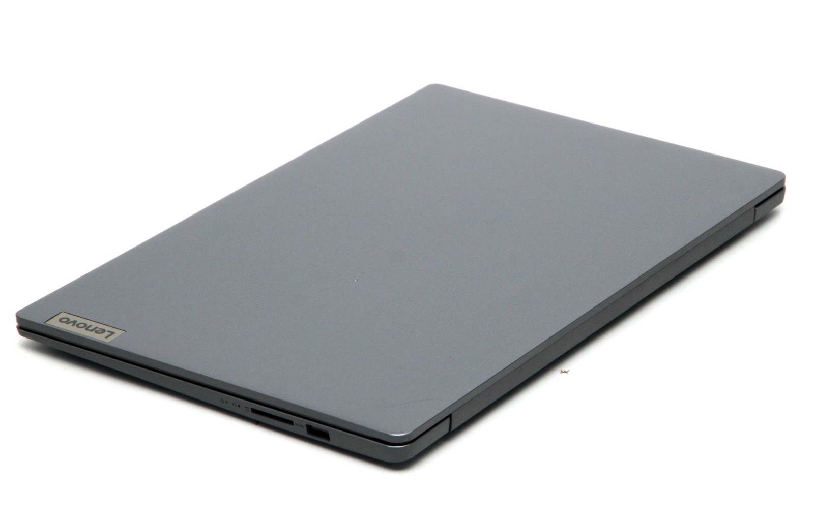 Lenovo IdeaPad Slim 3 15.6” Touch Laptop Ryzen 5 7520U 8GB RAM 512GB SSD Win 11