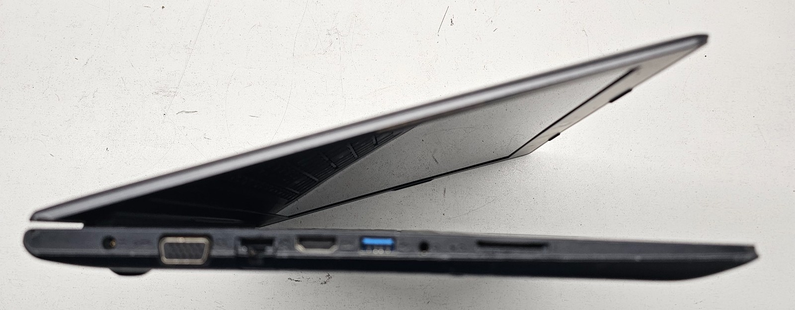 Lenovo Ideapad 310-15IKB 15.6″ Laptop Intel Core i5-7200U 8GB Ram NO HD/OS (FL)