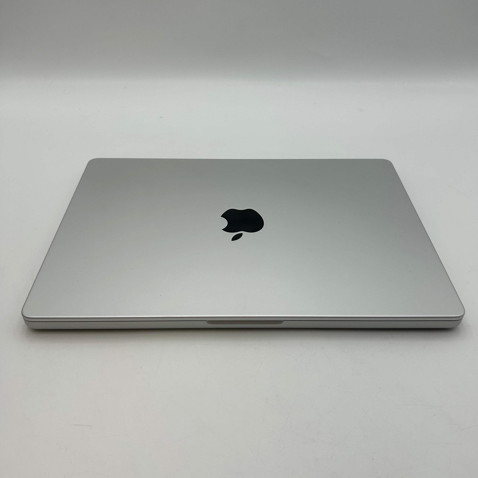 Apple MacBook Pro 14″ M4 Pro 24GB RAM 512GB SSD 12C/16C 100% BH A3401 MX2E3LL/A