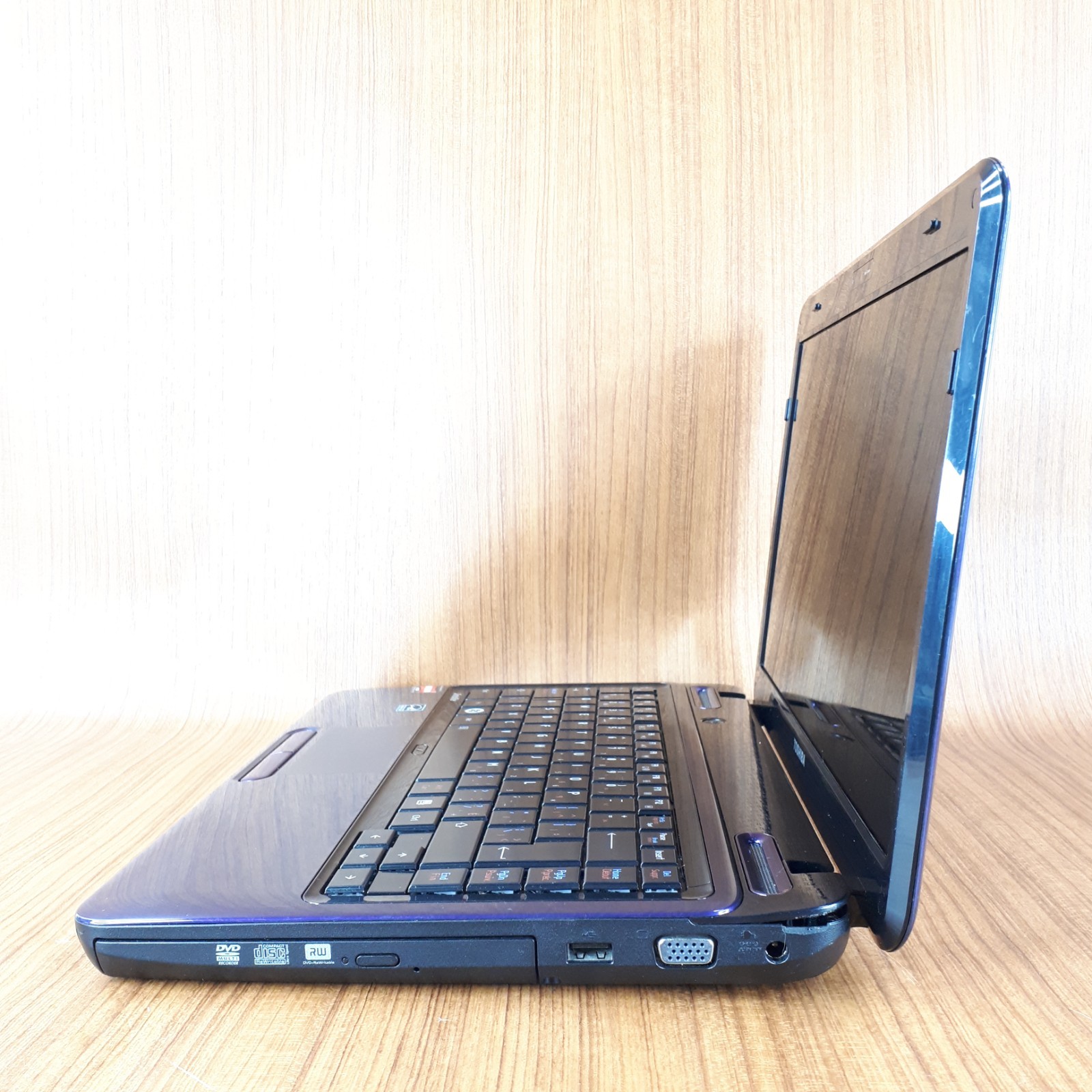 Toshiba Satellite L645D 14″ Laptop AMD Athlon II P320 3GB 250GB AS IS Part H3909