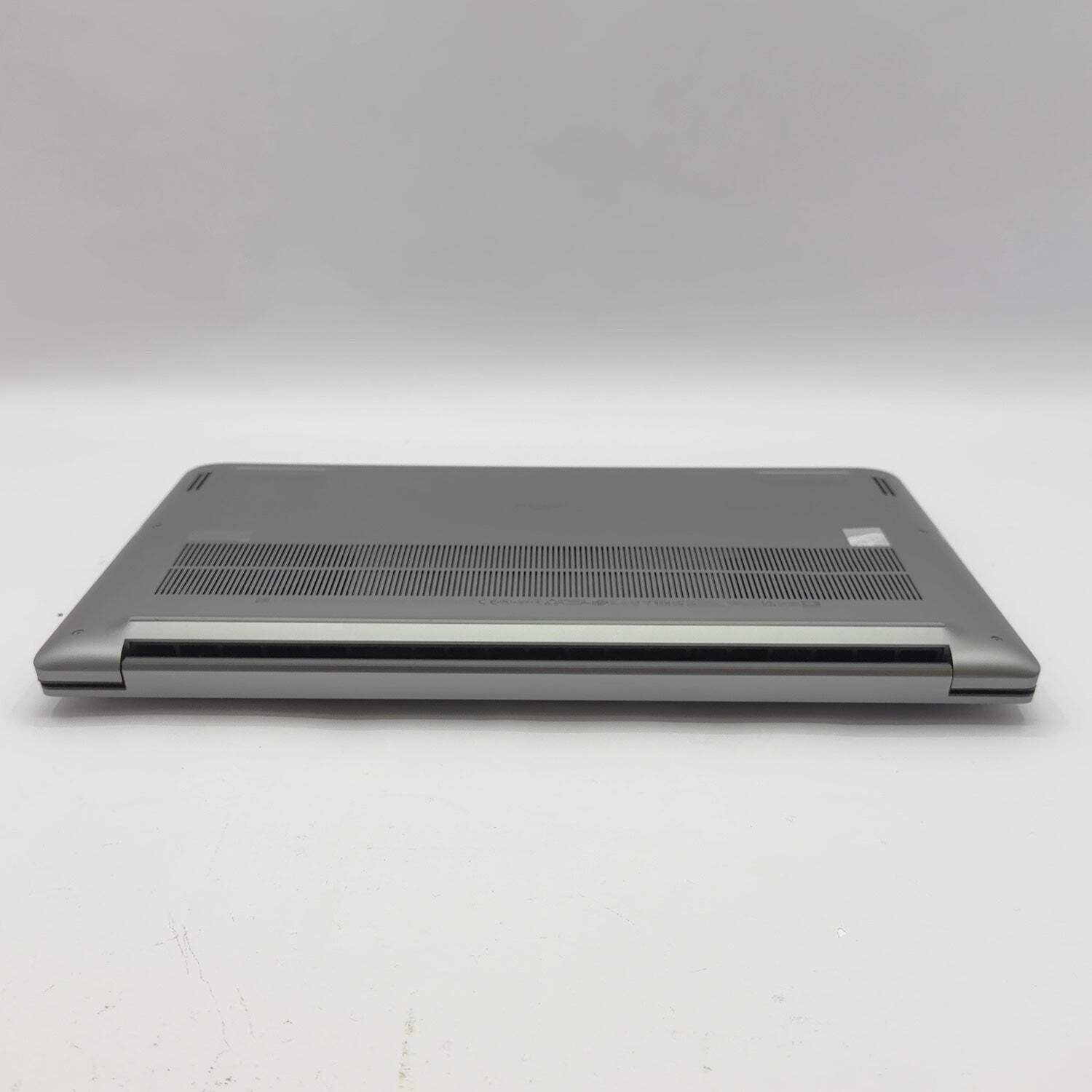 Dell Precision 5690 16″ Core Ultra 7 155H 3.8GHz 32GB RAM 1TB SSD RTX 1000 Ada