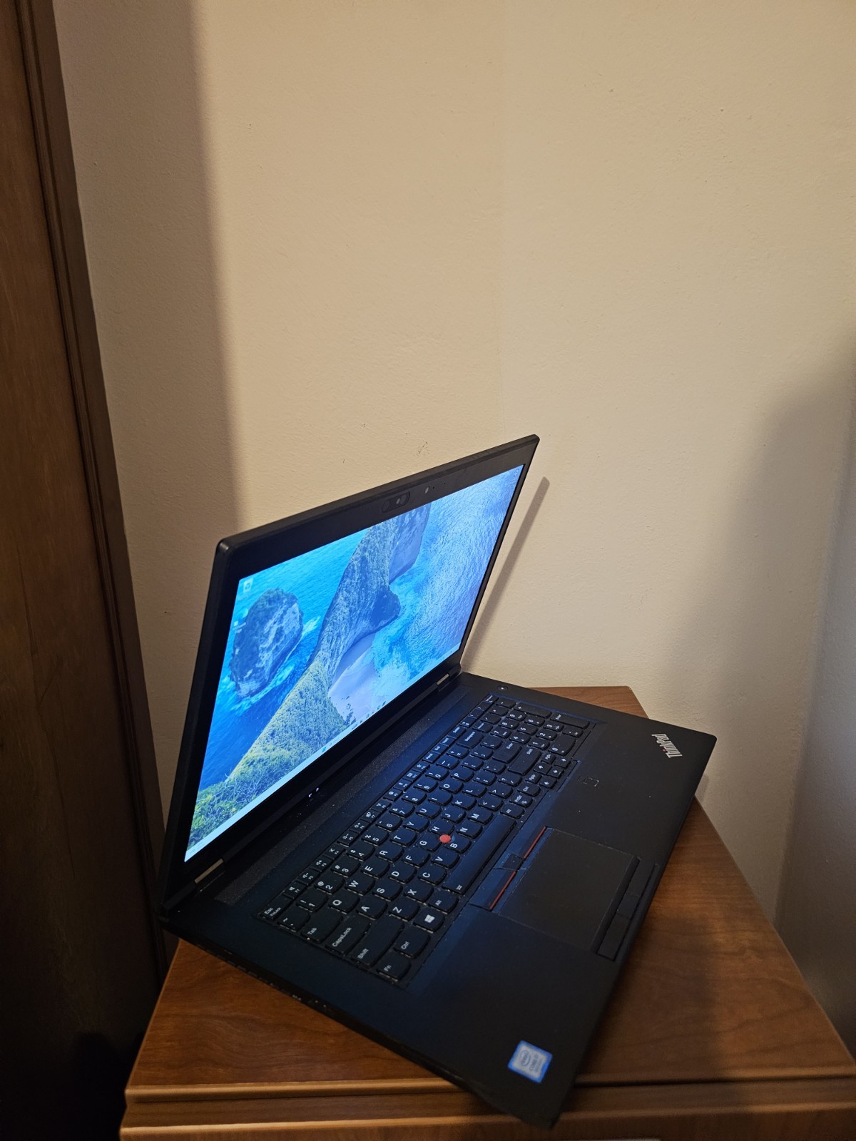 Lenovo ThinkPad P72 i7-8750H – 16GB RAM – 512GB SSD