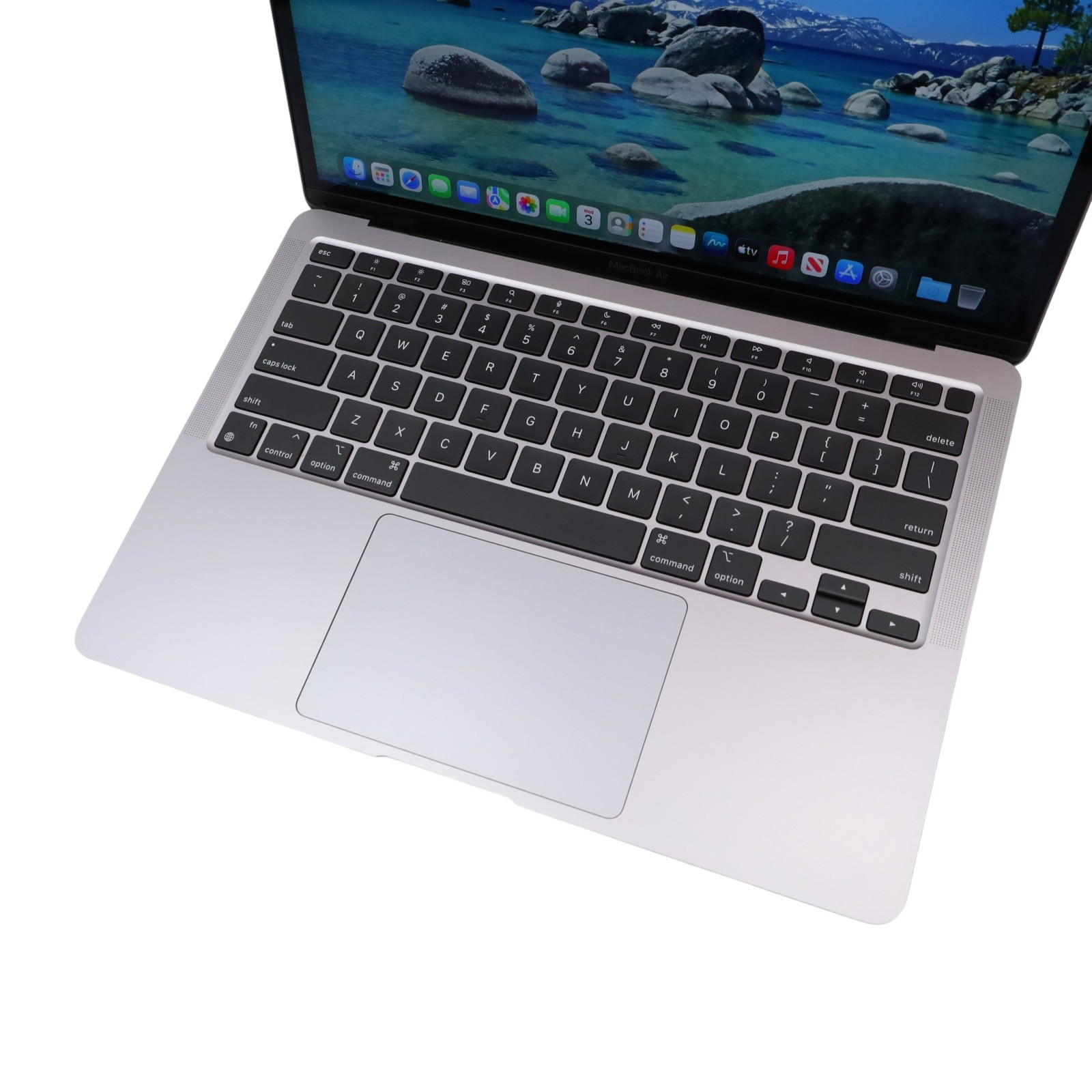 Apple MacBook Air 2020 MGN63LL/A M1 3.2GHz 8GB Unified RAM 256GB SSD 13.3″