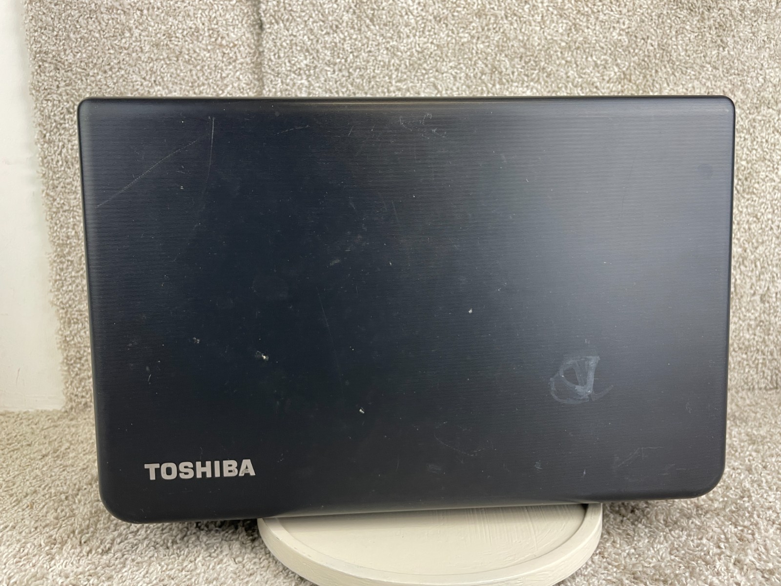 Toshiba Satellite C75D Series AMD A6 Quad Core Windows 8.1 Laptop Notebook PC