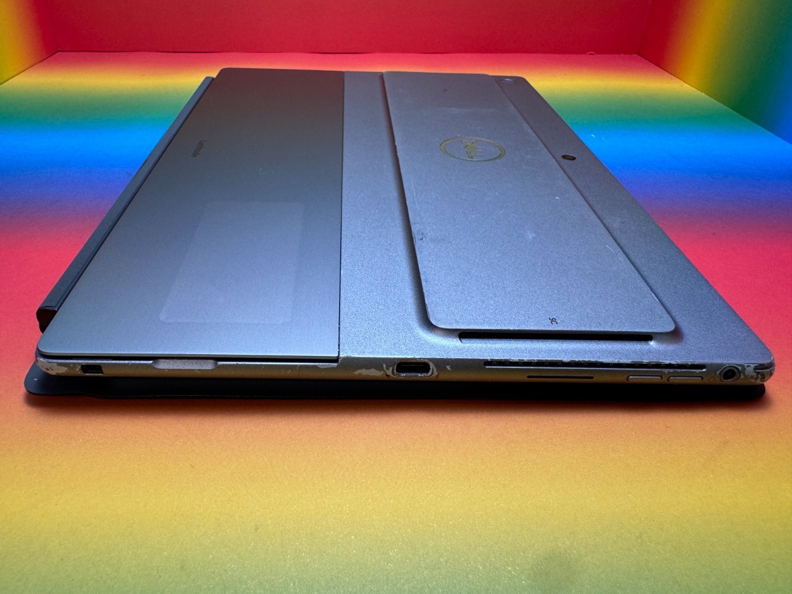 Dell Latitude 7320 Detachable i5-1140G7 16GB 512GB 13.3″ Win11 Pro DE FID FP SC