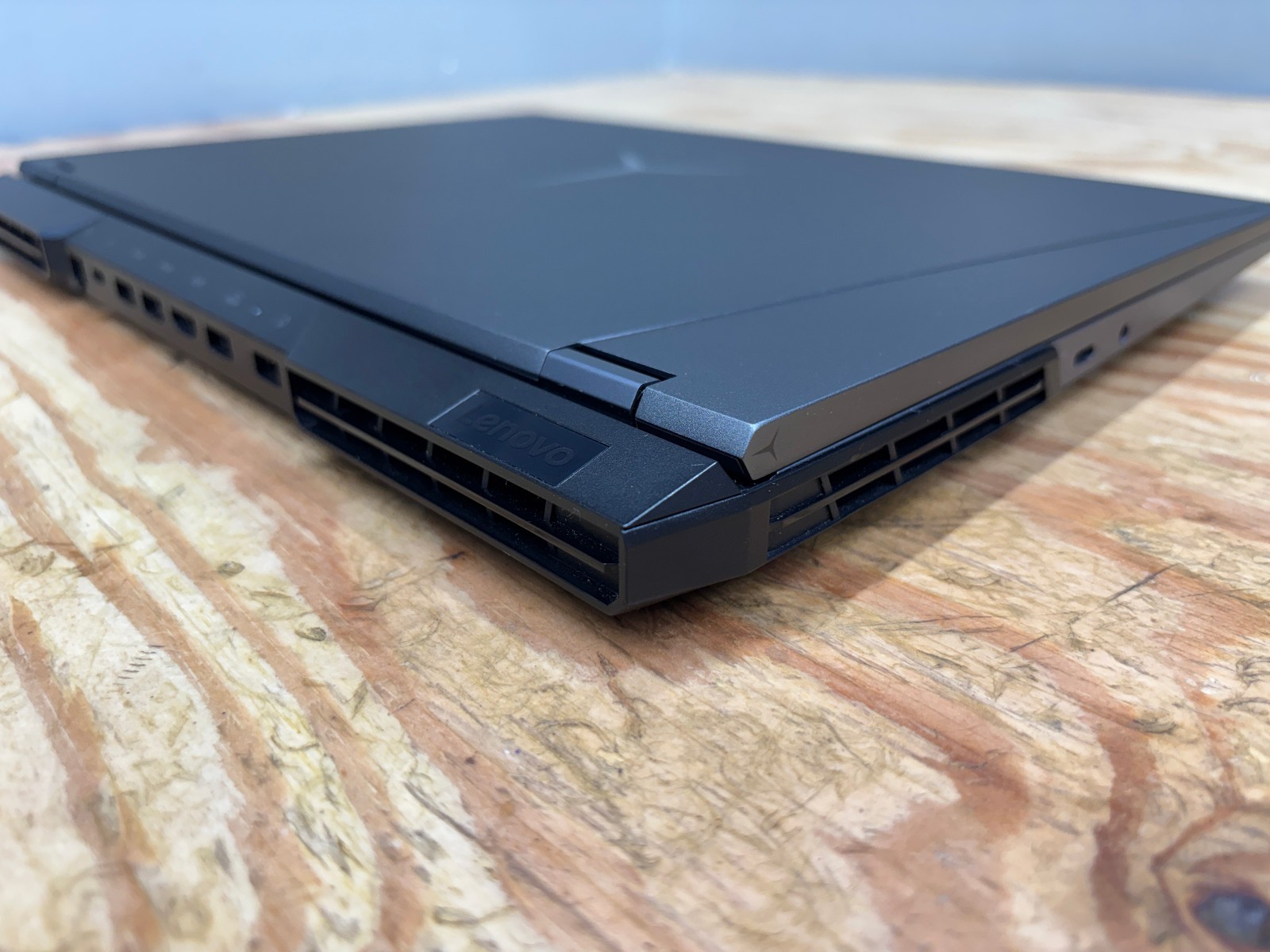 Lenovo Legion 5 Pro 16″ i7-11800H RTX 3050 16GB 512GB WQXGA 165Hz Gaming
