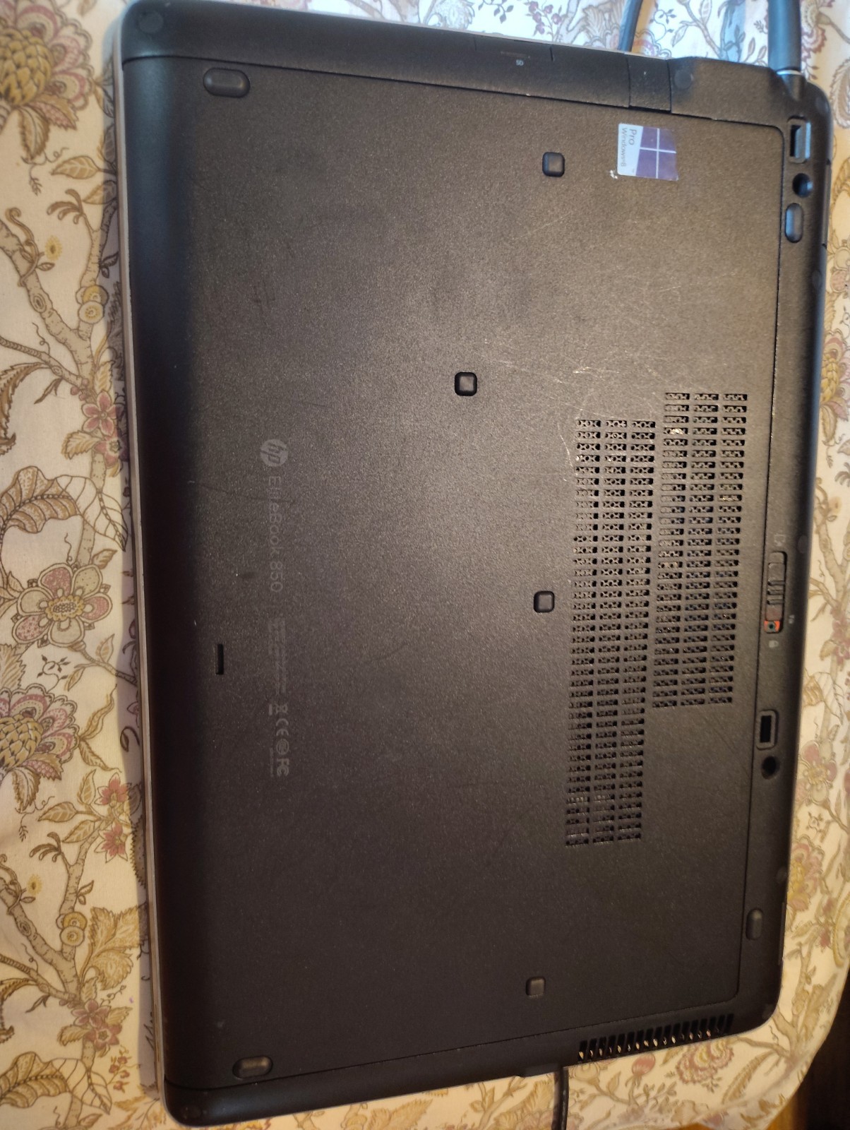 HP EliteBook 850 G2 | Intel i5-5300U 2.30GHz | 8GB RAM | NO DRIVE
