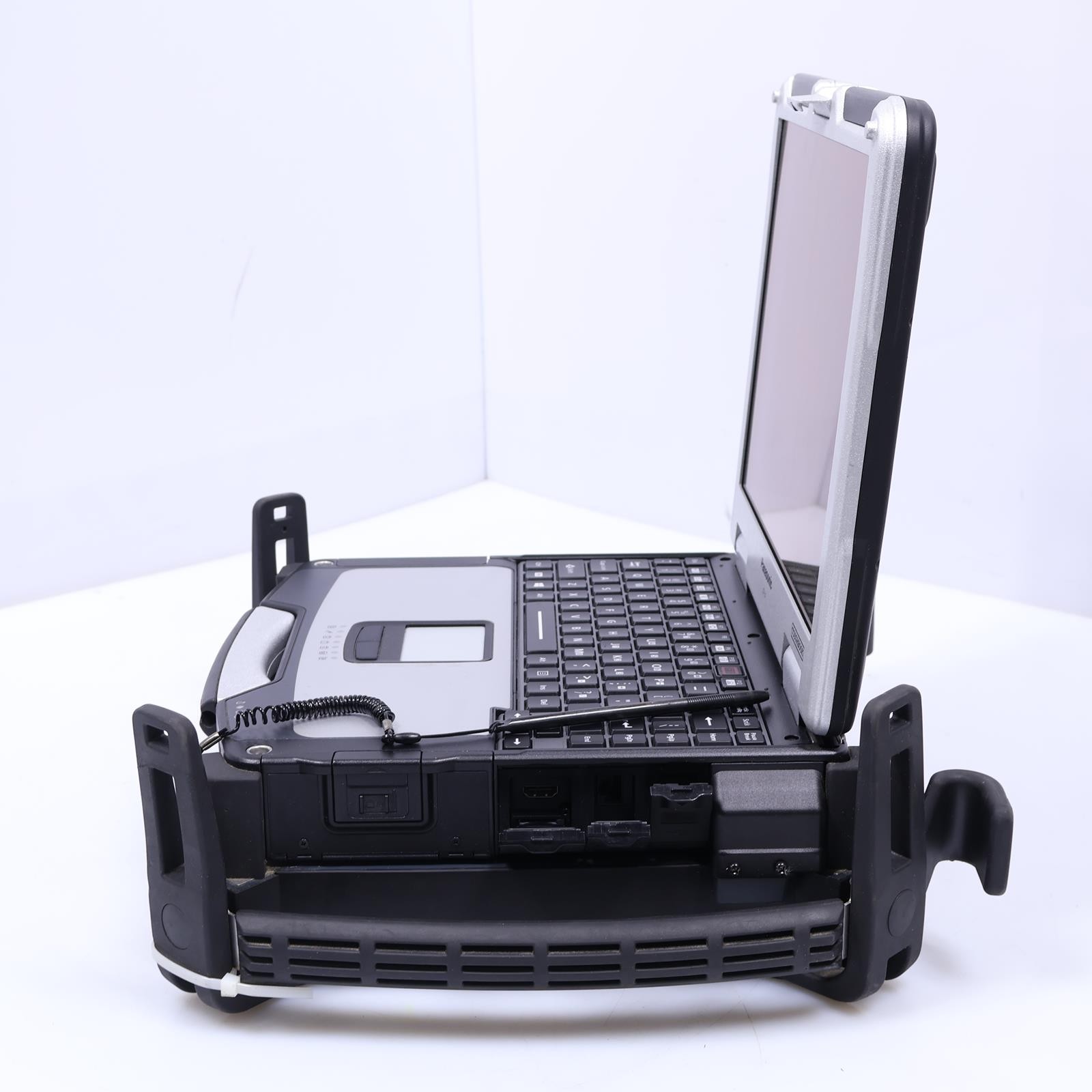 Panasonic CF-31 Intel Core i5 5th Gen 4GB RAM 500GB HDD No OS Laptop B1