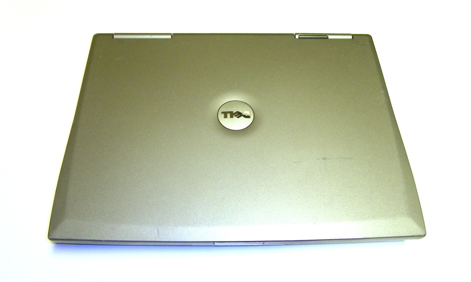Dell Latitude D800 Windows98SE 1.6GB/80GB HD/512MB RAM — Nvidia 32 Bit + Charger