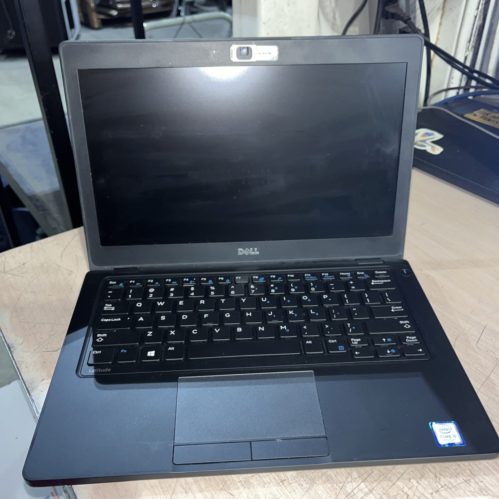 DELL LATITUDE 5280 INTEL CORE I5-7300U 2.60GHZ 8GB RAM NO HD