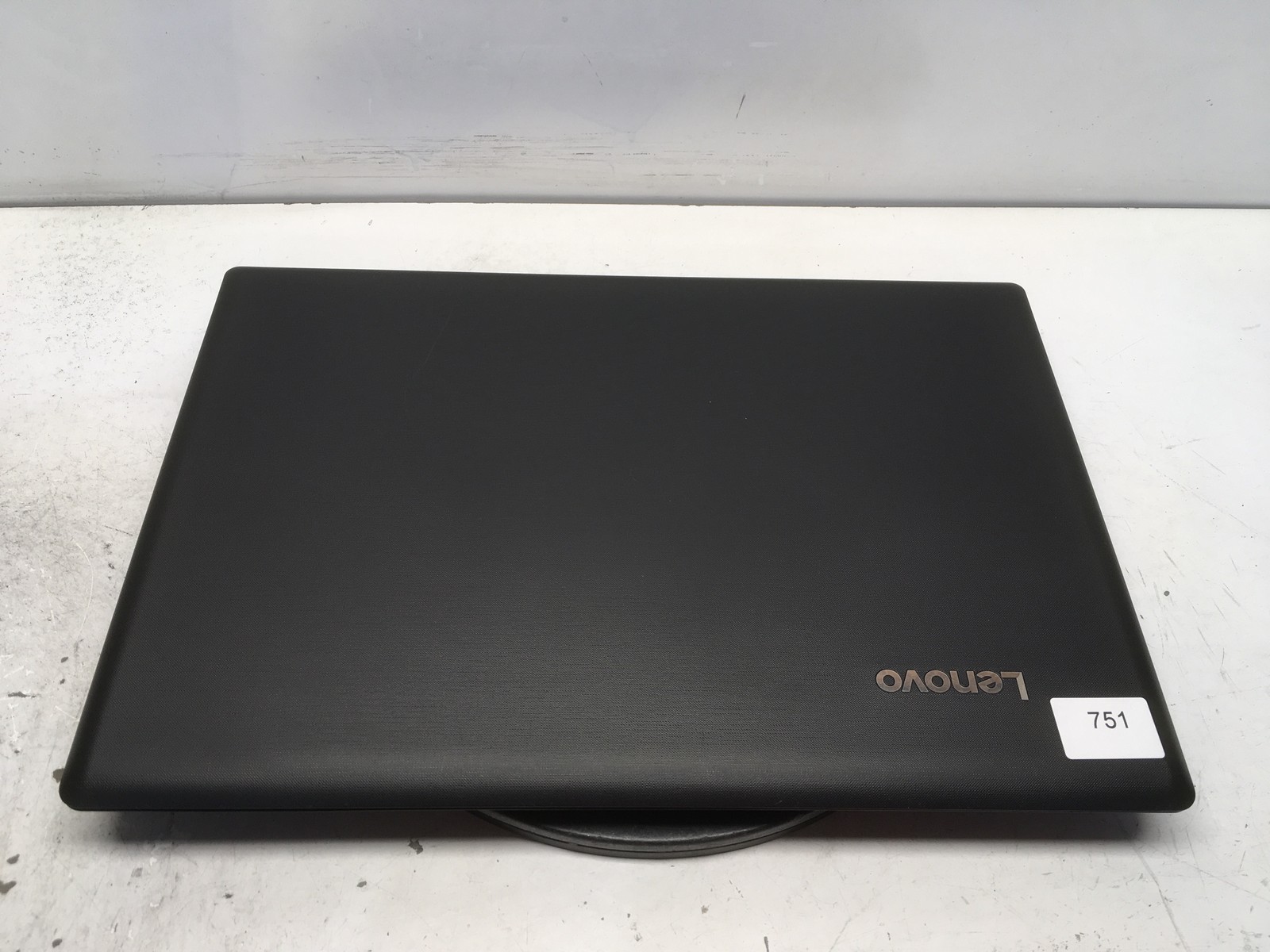 Lenovo IdeaPad 110-17IKB Intel i7-7500U 2.7GHz 8 GB NO HDD No Batt