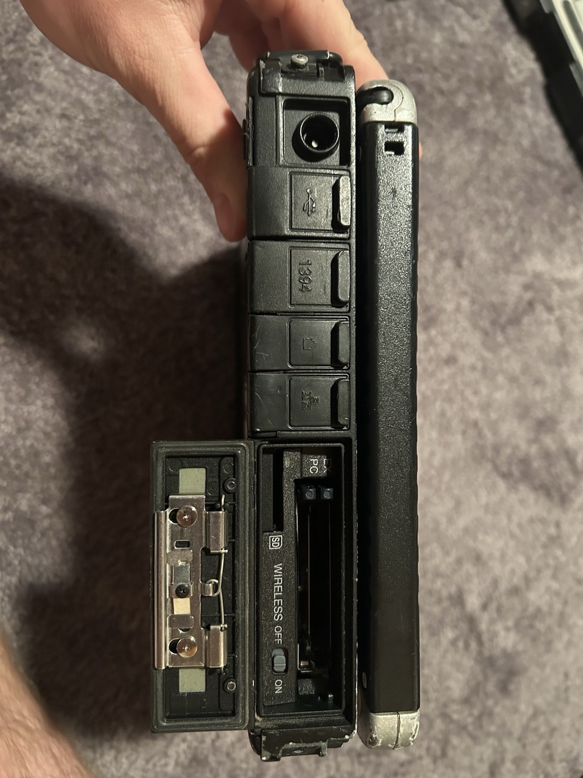 Panasonic Toughbook CF-19 Rugged Silver 10.1in Atom U2400 1.06GHz 4GB