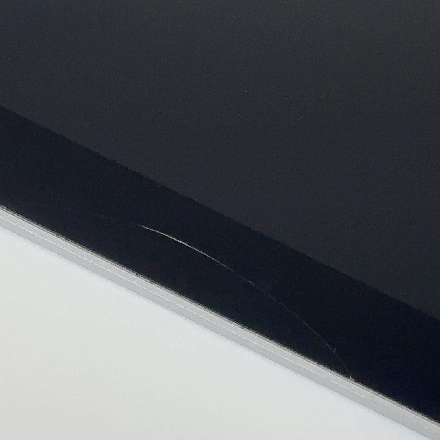 Broken Microsoft Surface Laptop 3 1873 15″ Ryzen 5 Surface Edition 2.1GHz 128GB