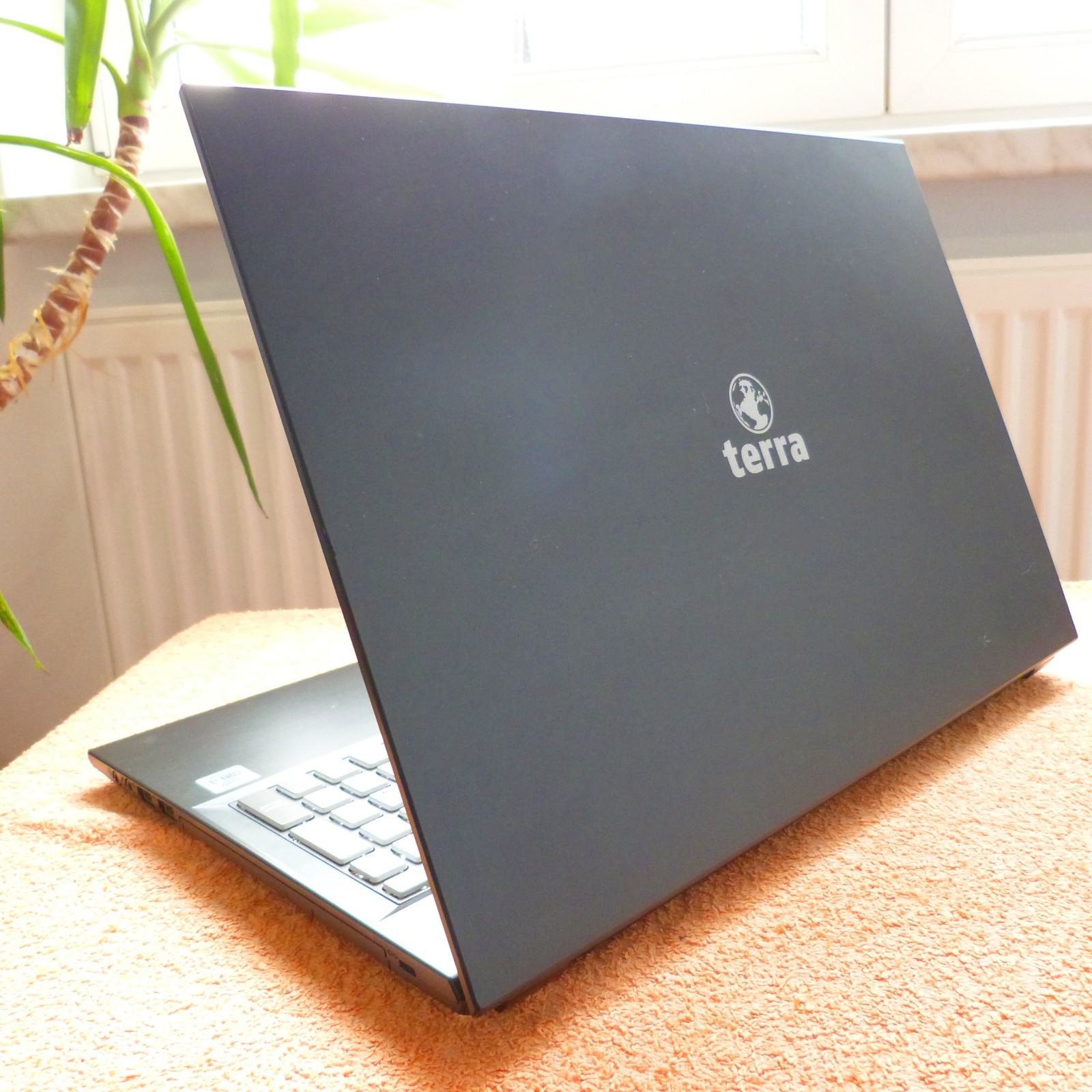 Terra 1516 15″ FULLHD Intel 10Gen I 16GB RAM NEW SSD Windows 11 l USBC HDMI