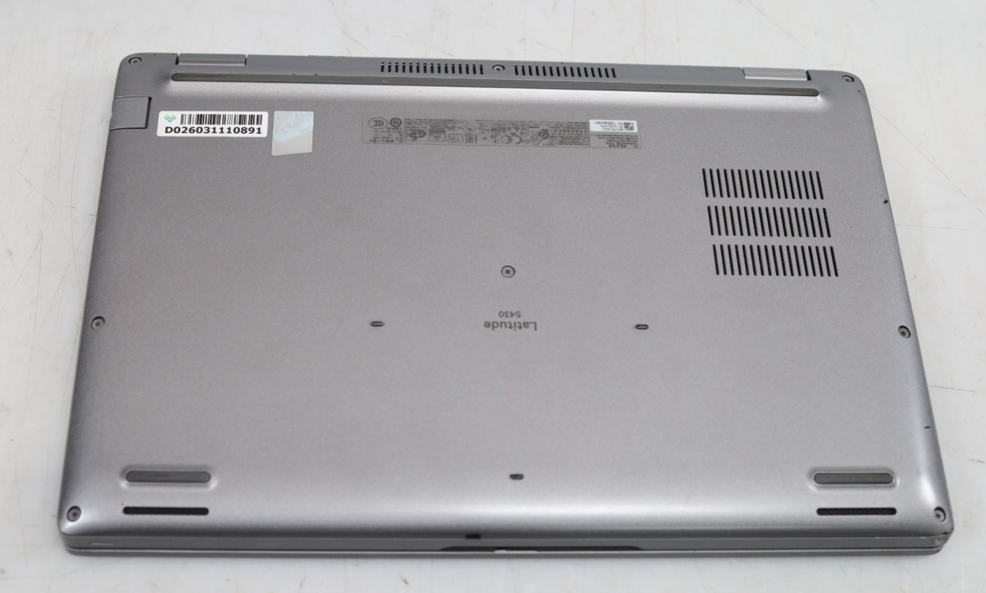 Dell Latitude 5430 14″ Intel i5-1245U 8GB DDR4 NO HDD COA OS
