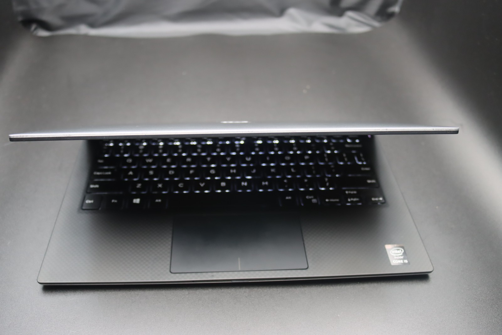 Dell XPS 13 9343, 13.3″ Intel Core i5-5200U, 4GB RAM, 128GB.