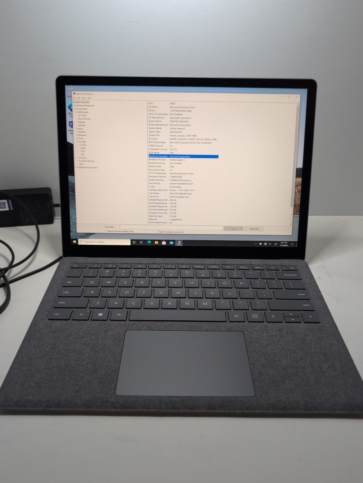 Microsoft Surface Laptop 3 13.5″ Touch i5-1035G7 8GB R 128GB SSD Win10 Clean NM