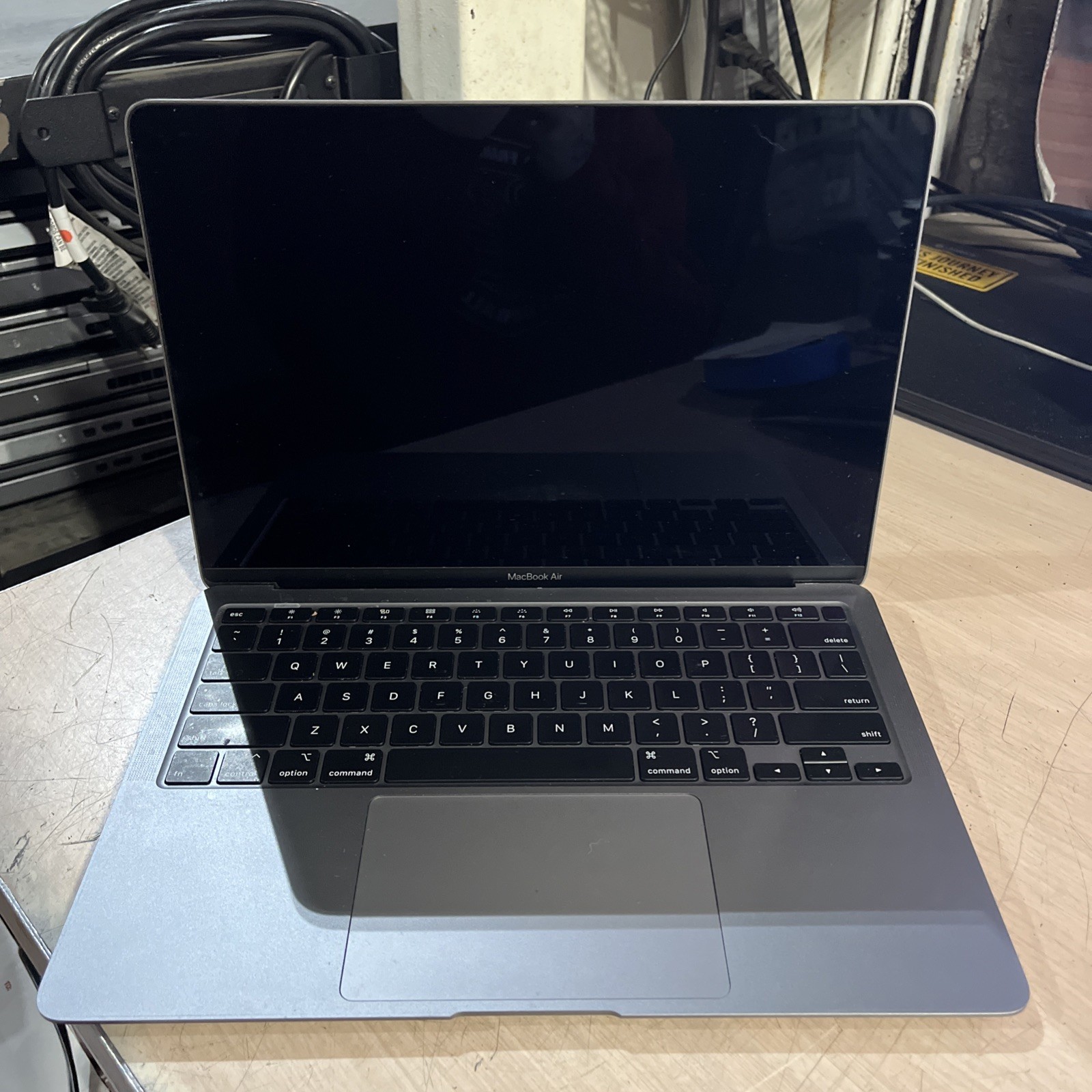 APPLE MACBOOK AIR 13″ SCISSOR 2020 CORE I3-1000NG4 1.1GHZ 8GB RAM 256SSD