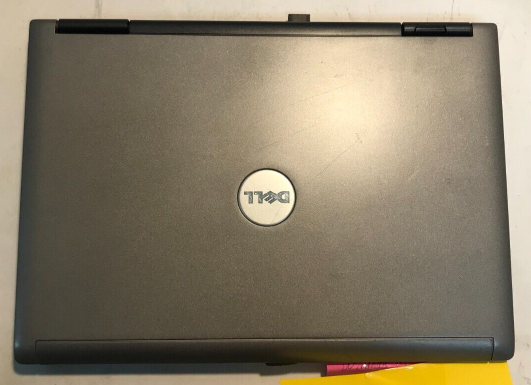 Dell Latitude D420 Retro Laptop Intel Core Duo 2 GB Ram 80GB HDD Windows 10 Pro