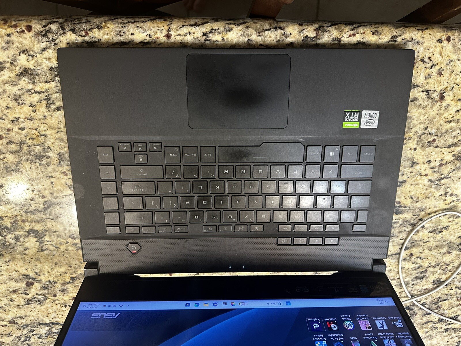ASUS ROG Zephyrus M15 15.6″ (512GB, Intel Core i7 10th Gen., 16GB) Laptop – Gray