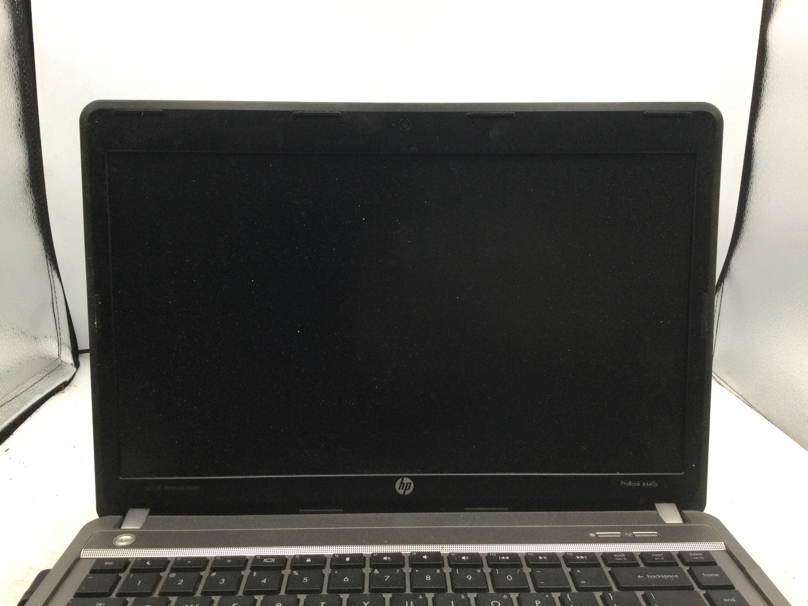 HP PROBOOK 4440S – FOR PARTS – INTEL I5 3RD GEN – NO RAM – READ DESCRIPTION-BB