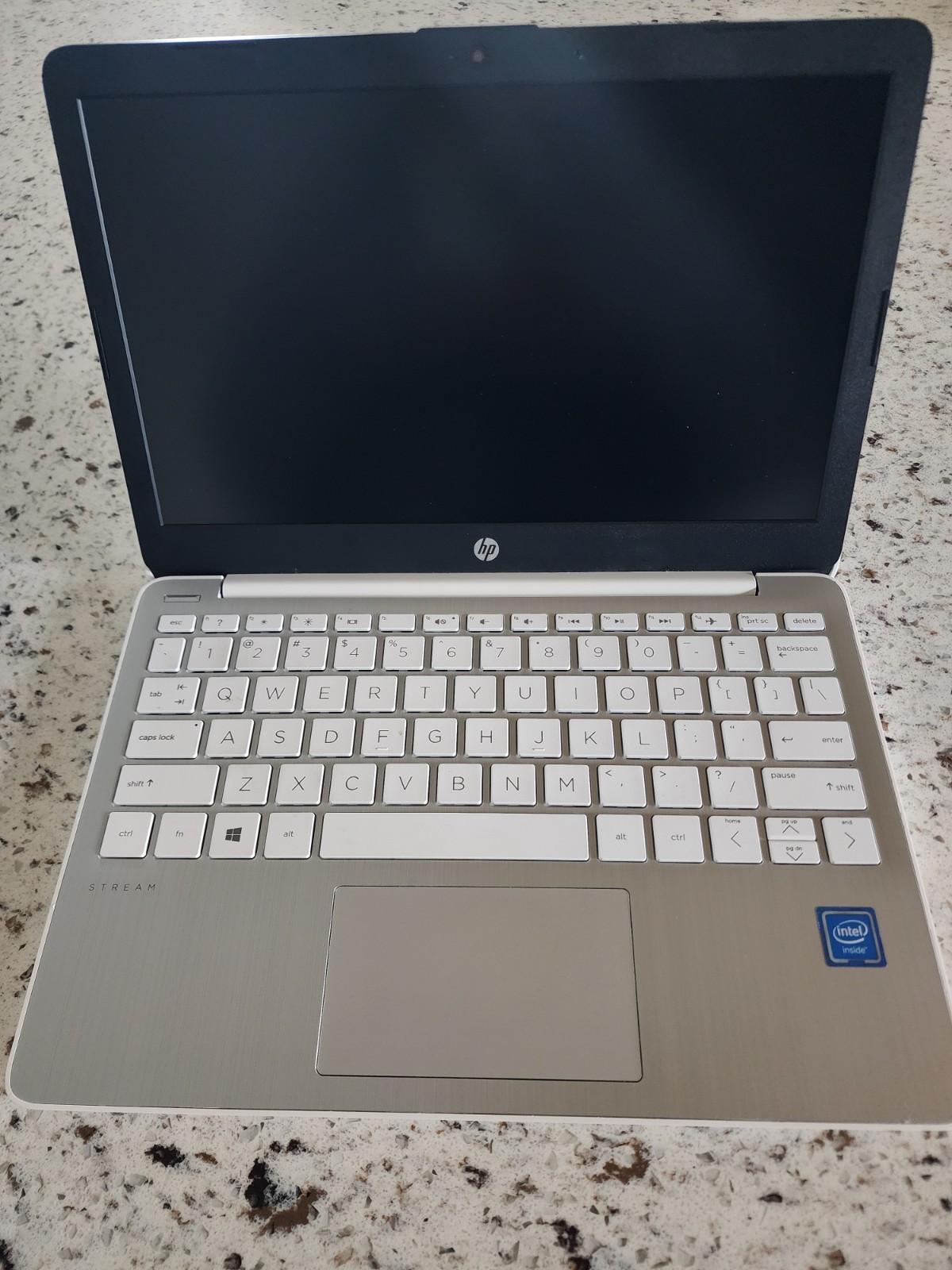 HP Stream Laptop 11-ak1xxx Intel Atom 64gb ssd 4gb ram Intel HD graphics Win10