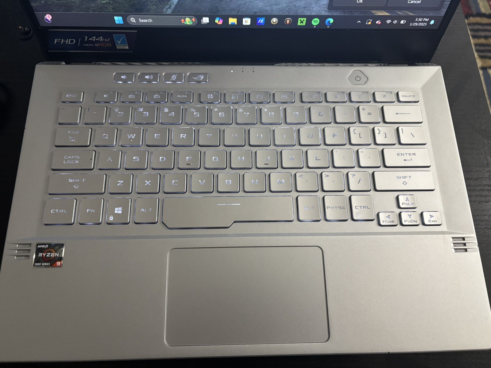 ASUS ROG Zephyrus G14 14 inch (QHD 120Hz Ryzen 9 5900HS – RTX 3060 24GB RAM 1TB