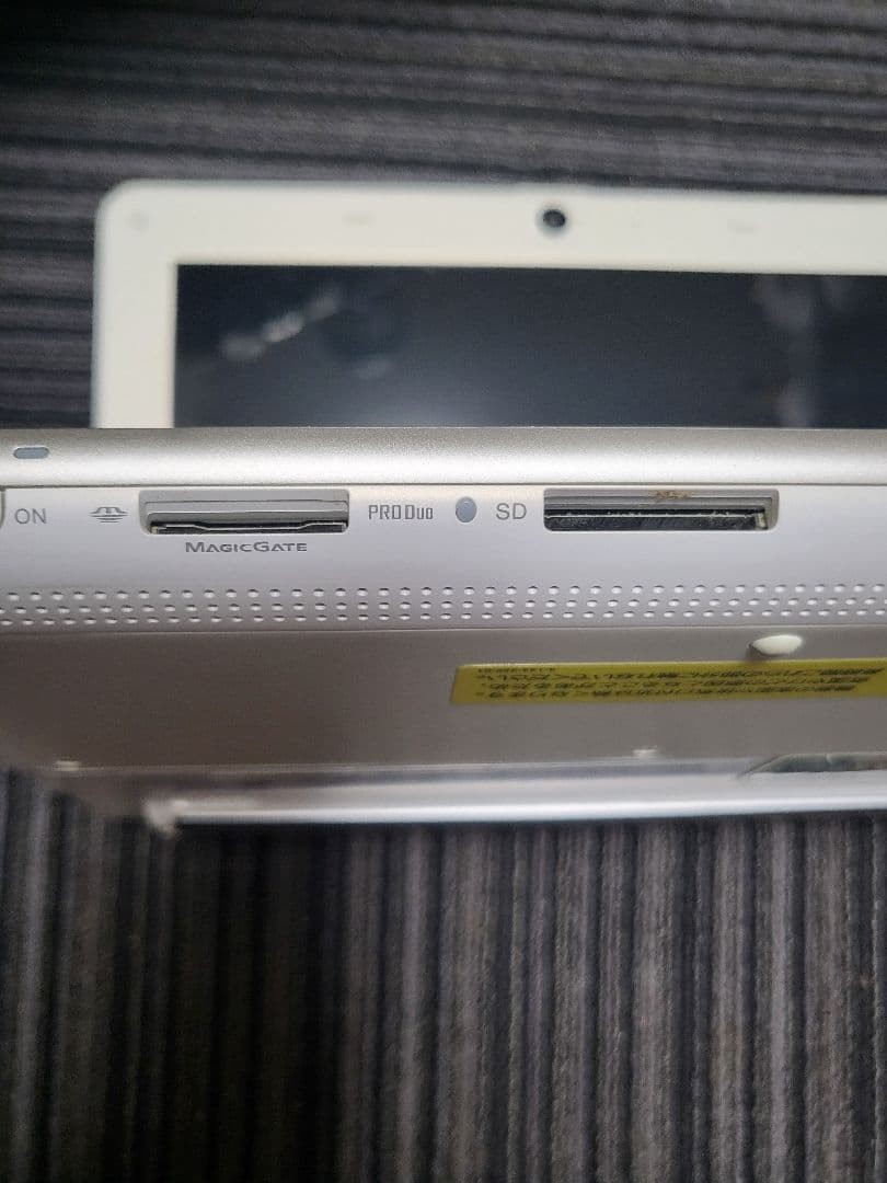 SONY VAIO VPCW119XJ/W Mini Laptop Used Japan Genuine