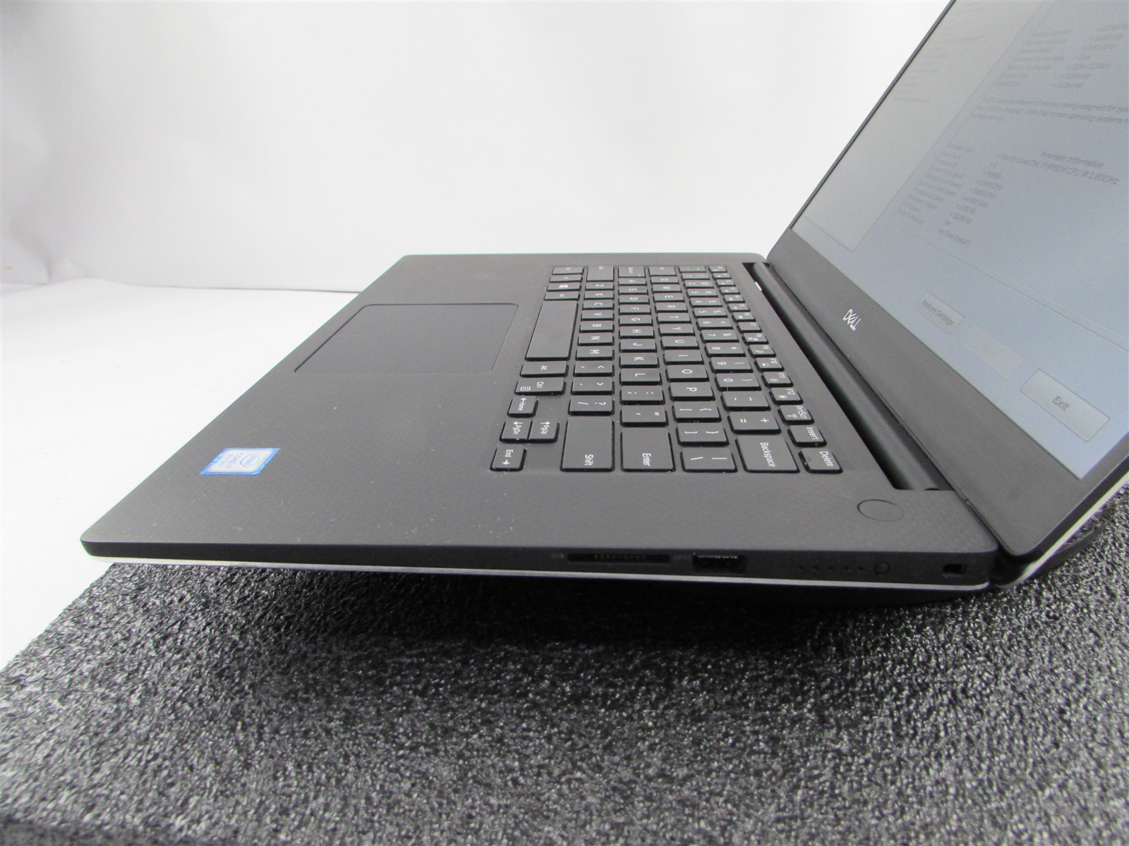 DELL PRECISION 5540 1920X1080 FHD I7-9850H 512GB SSD 32GB RAM T2000 NO O.S