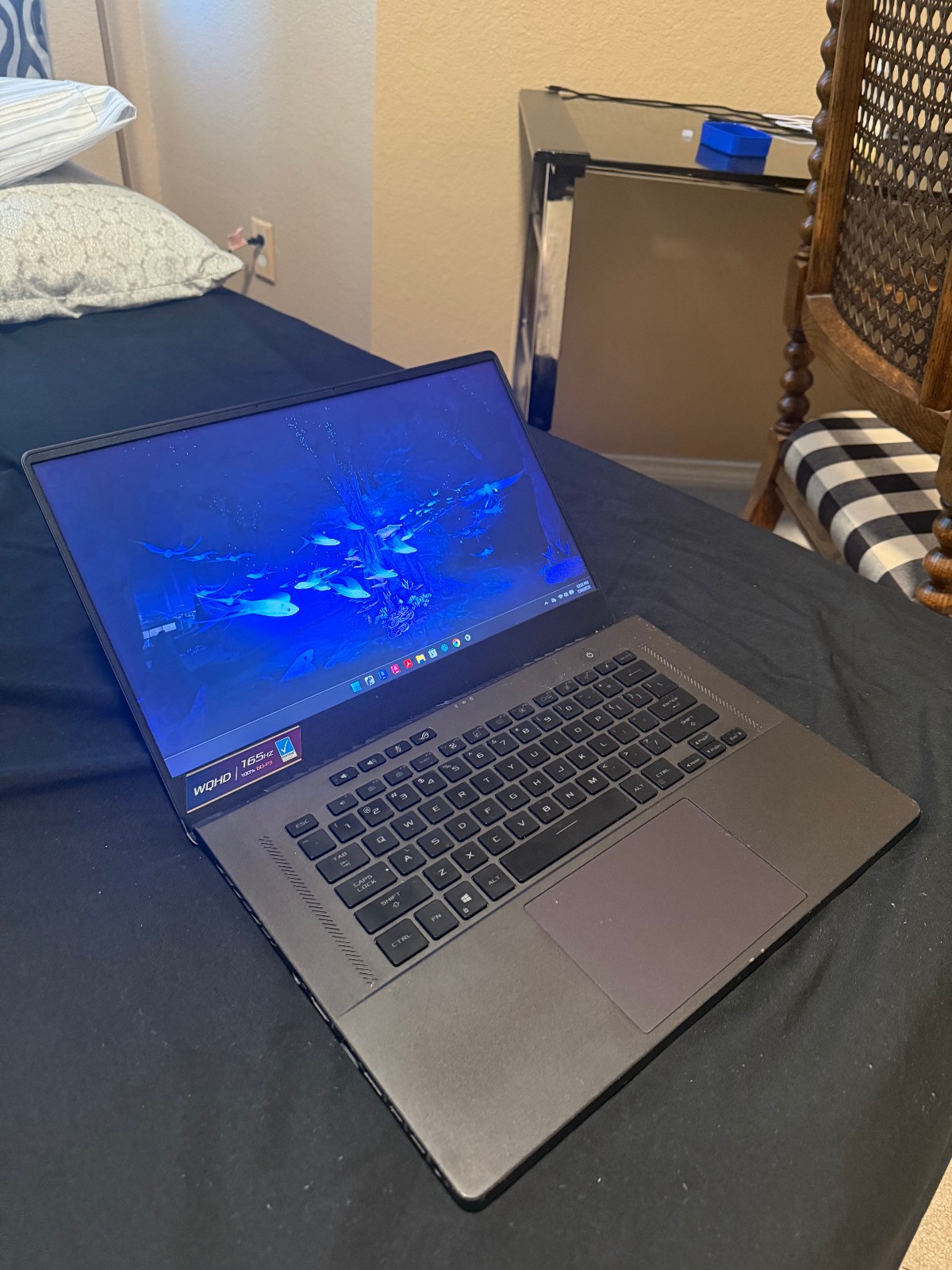 ASUS ROG Zephyrus G15 15.6″(1TB SSD x2, AMD Ryzen 9 5900hs RTX3070 8gb) 16GB RAM