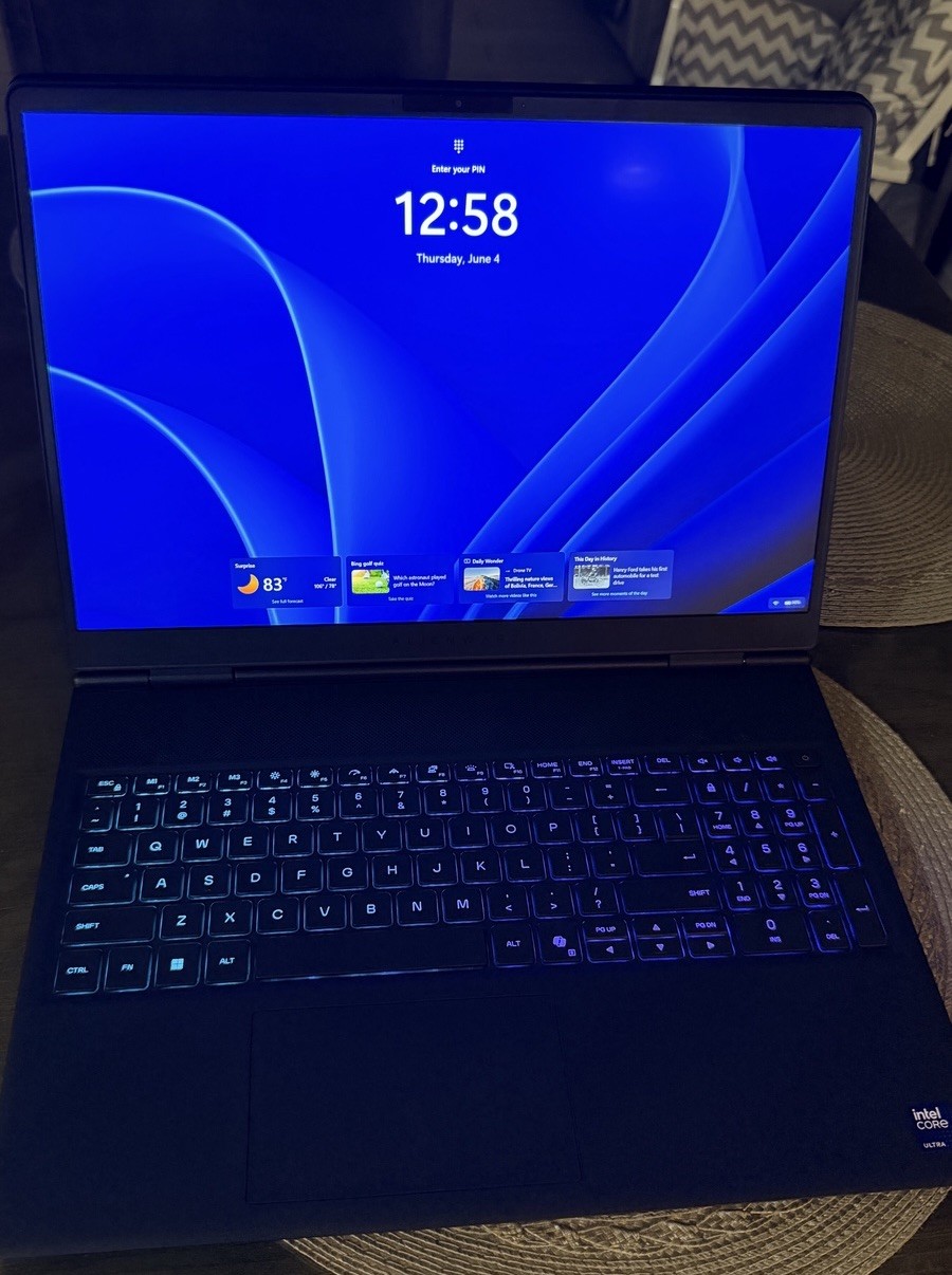 Alienware Aurora 16x Ultra 9 275HX 32GB 2TB SSD RTX 5060