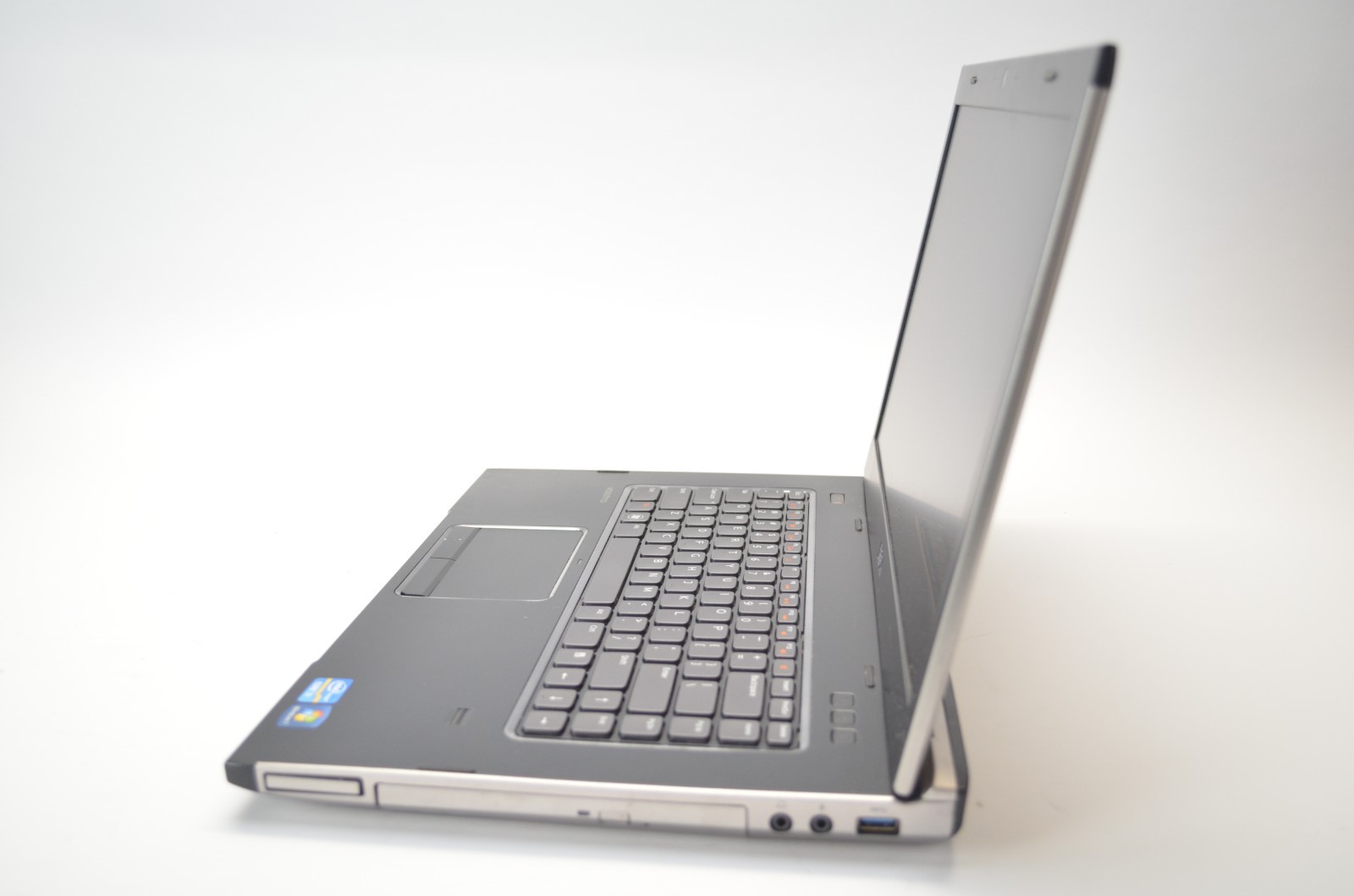 Dell Vostro 3550 14″ Laptop intel i3-2350M 2.3GHz 4GB Ram NO HDD/OS