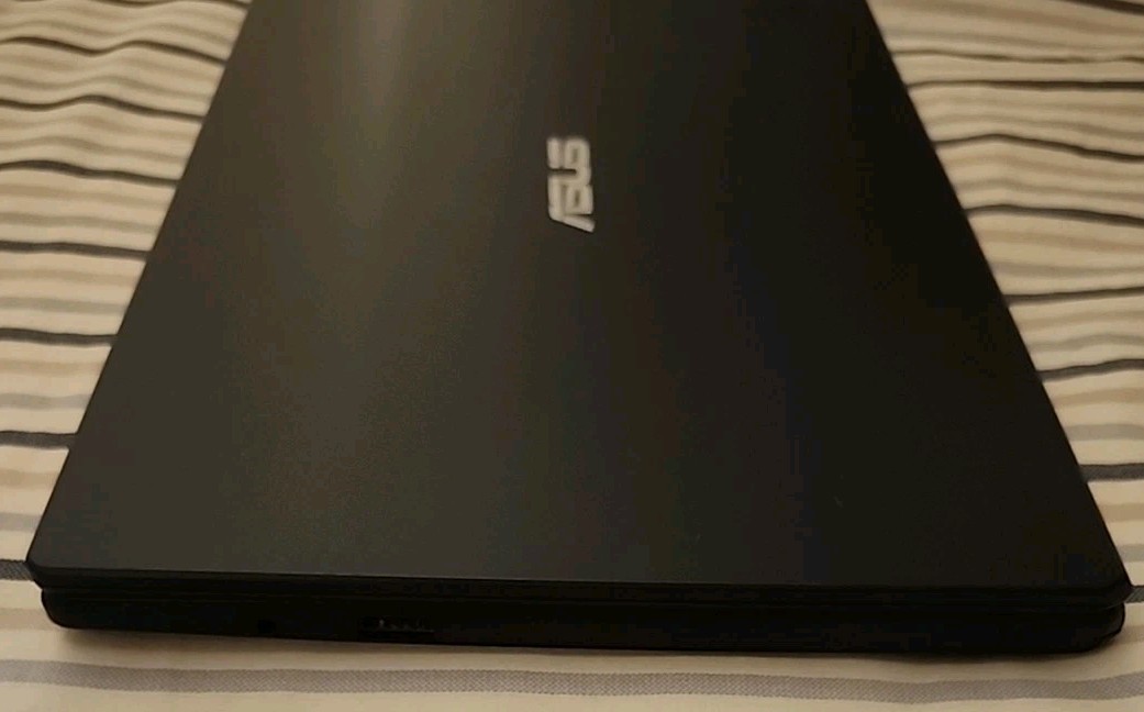 Asus E210MA 11.6″ Laptop Celeron N4020 4GB 64GB eMMC Windows 11 Home