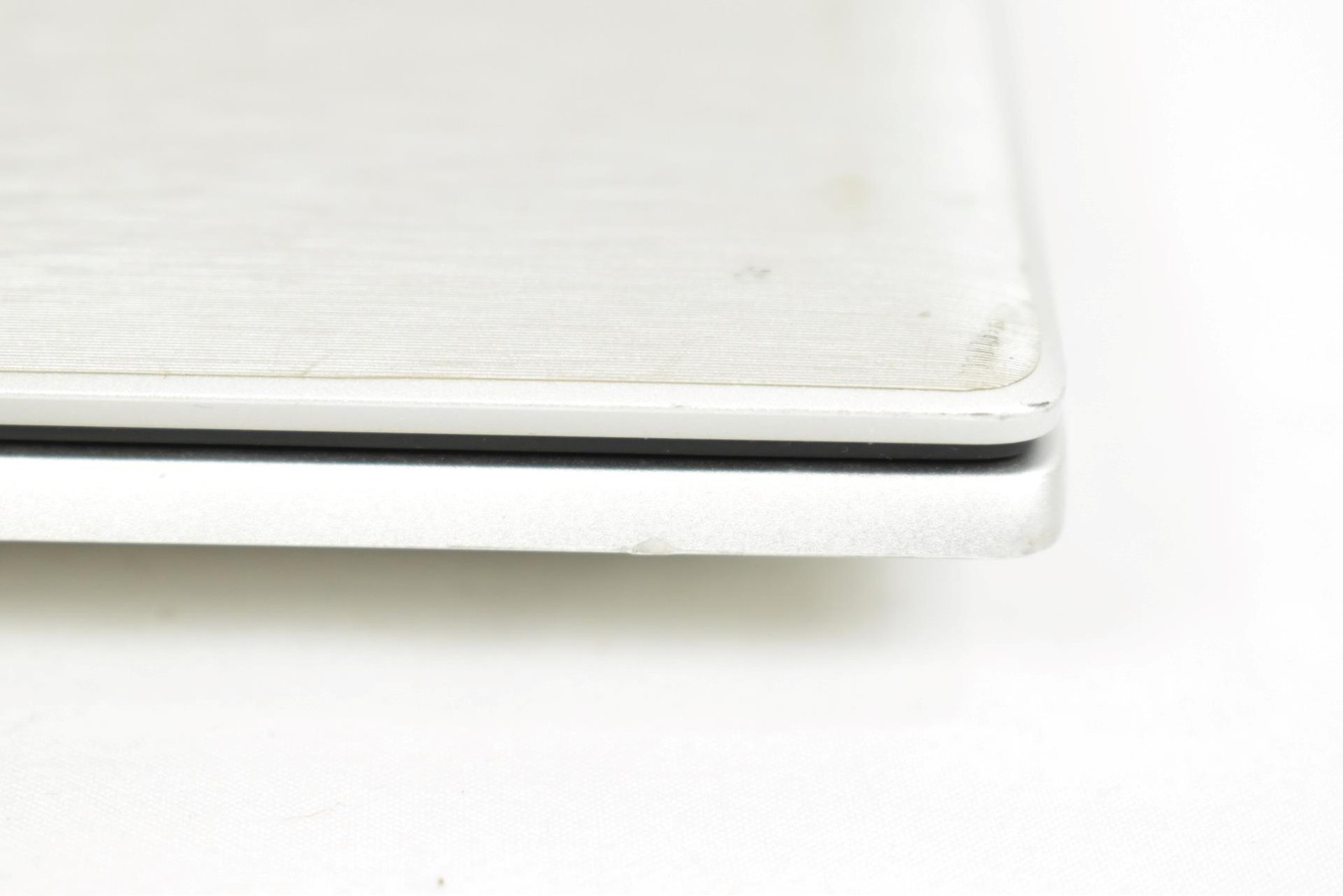 HP EliteBook 840 G8 Touch i7-1185G7 3.0GHz 16GB 256GB SSD 14″ No OS New Battery
