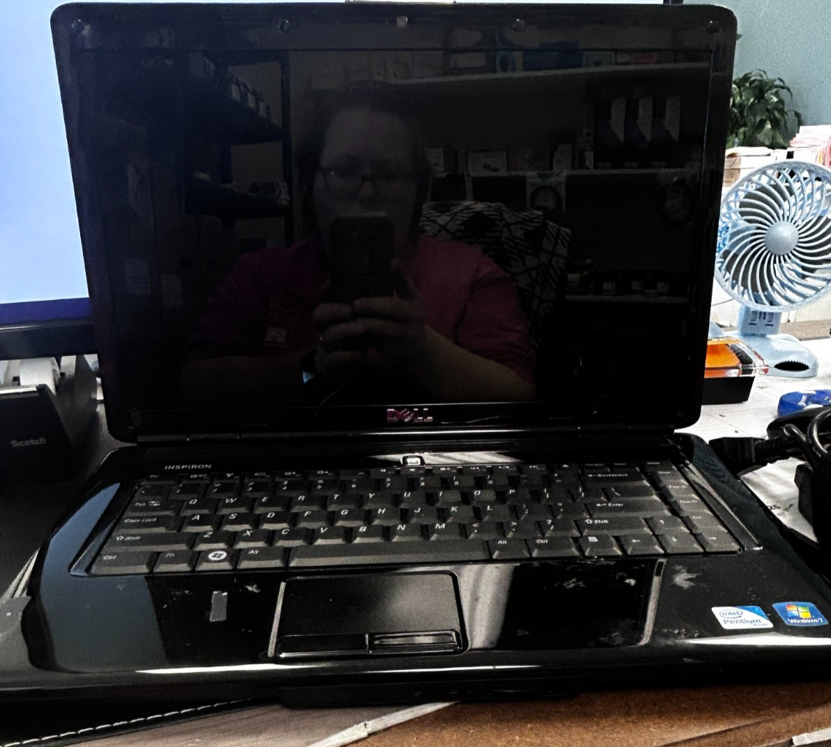 AS IS – Dell Inspiron 1545 Laptop NO DRIVE, NO OS. w/power adapter