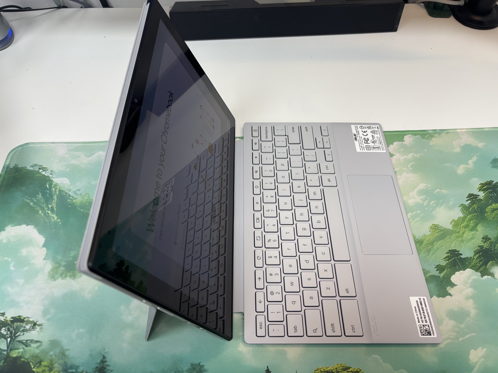 ASUS Chromebook Detachable CM3001 10.5” 8GB RAM 128GB ChromeOS Keyboard Included