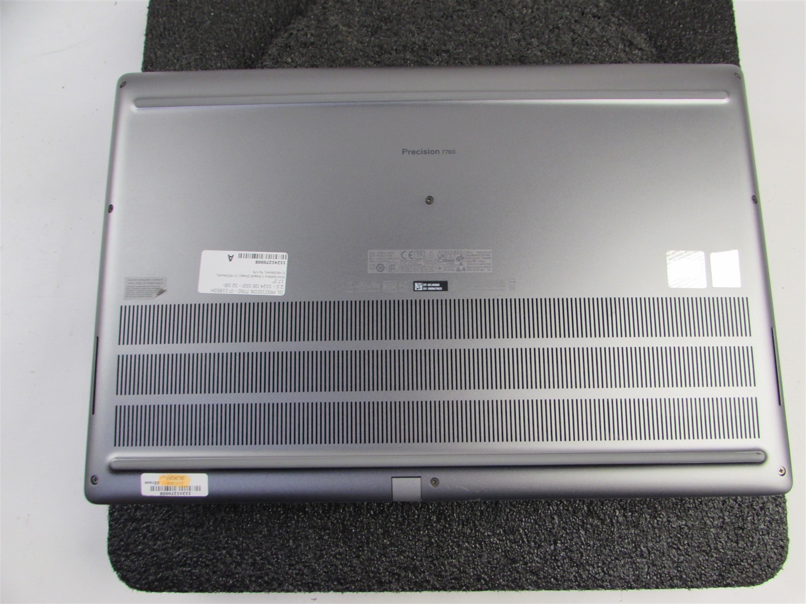 DELL PRECISION 7760 1920X1080 I7-11850H 1TB 32GB NVIDIA RTX A4000 WIN 11 PRO