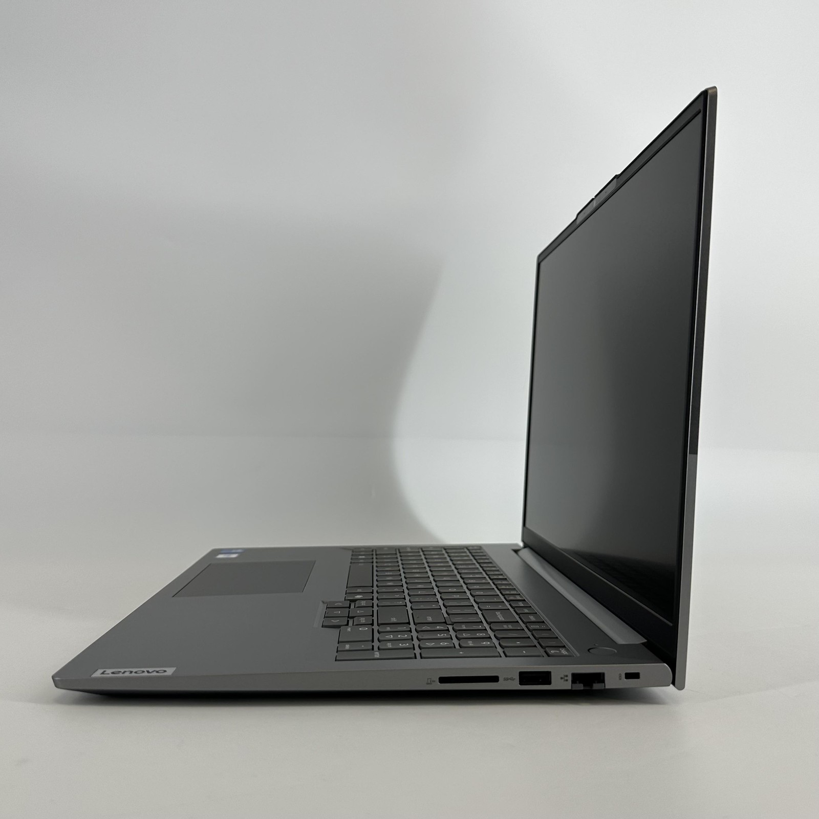 Lenovo ThinkBook 16 Gen 9 FHD+ TOUCH 2.5GHz Core 7 240H 16GB 512GB SSD Excellent
