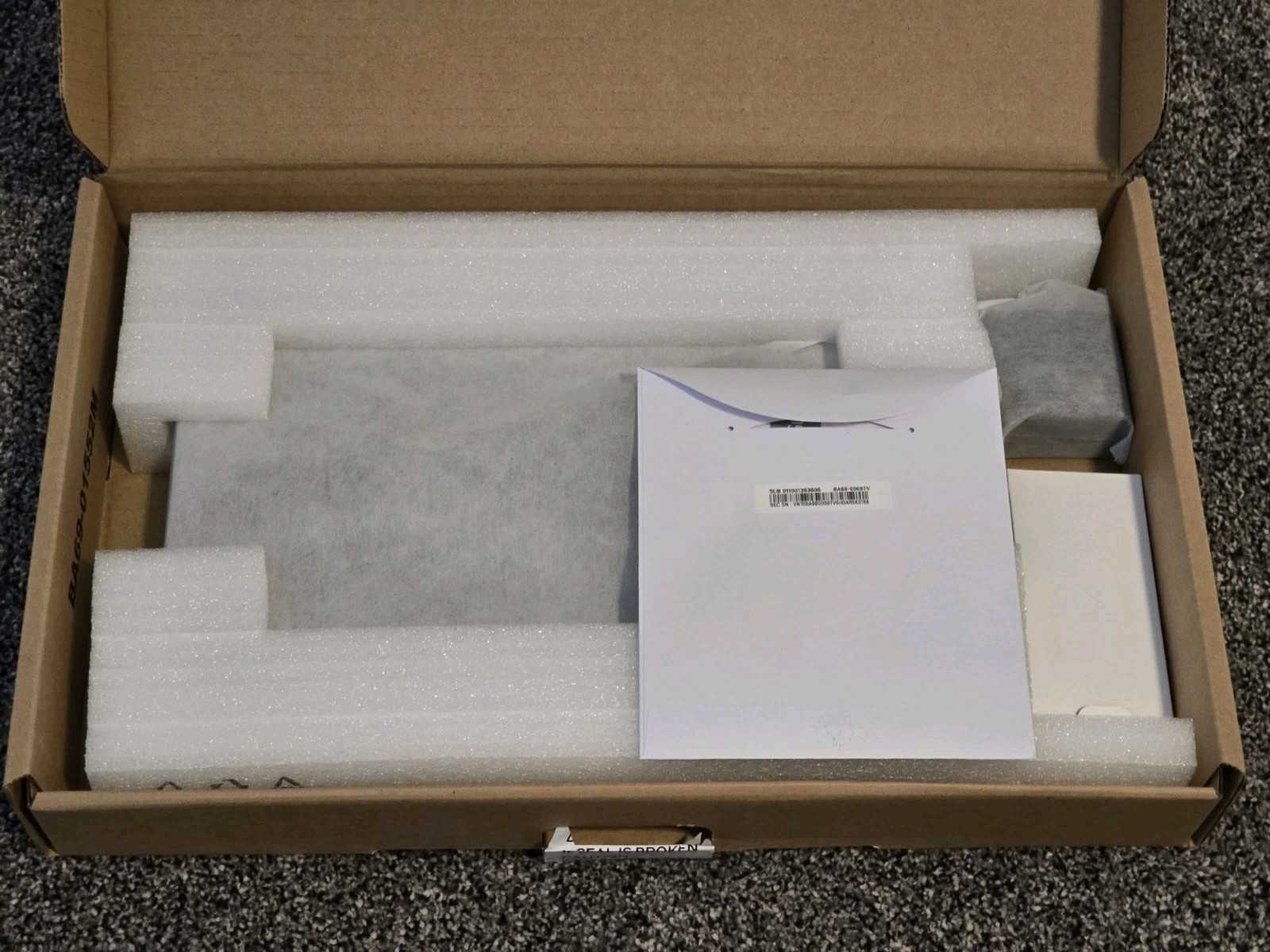 Samsung Chromebook 4 11.6 HD XE310XBA-K01US N4000 4GB 32GB *BRAND NEW IN BOX*
